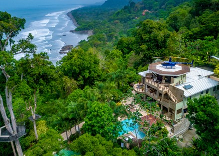 Dominical Luxury Villas with Unrivaled Pacific Ocean and White Water Views
