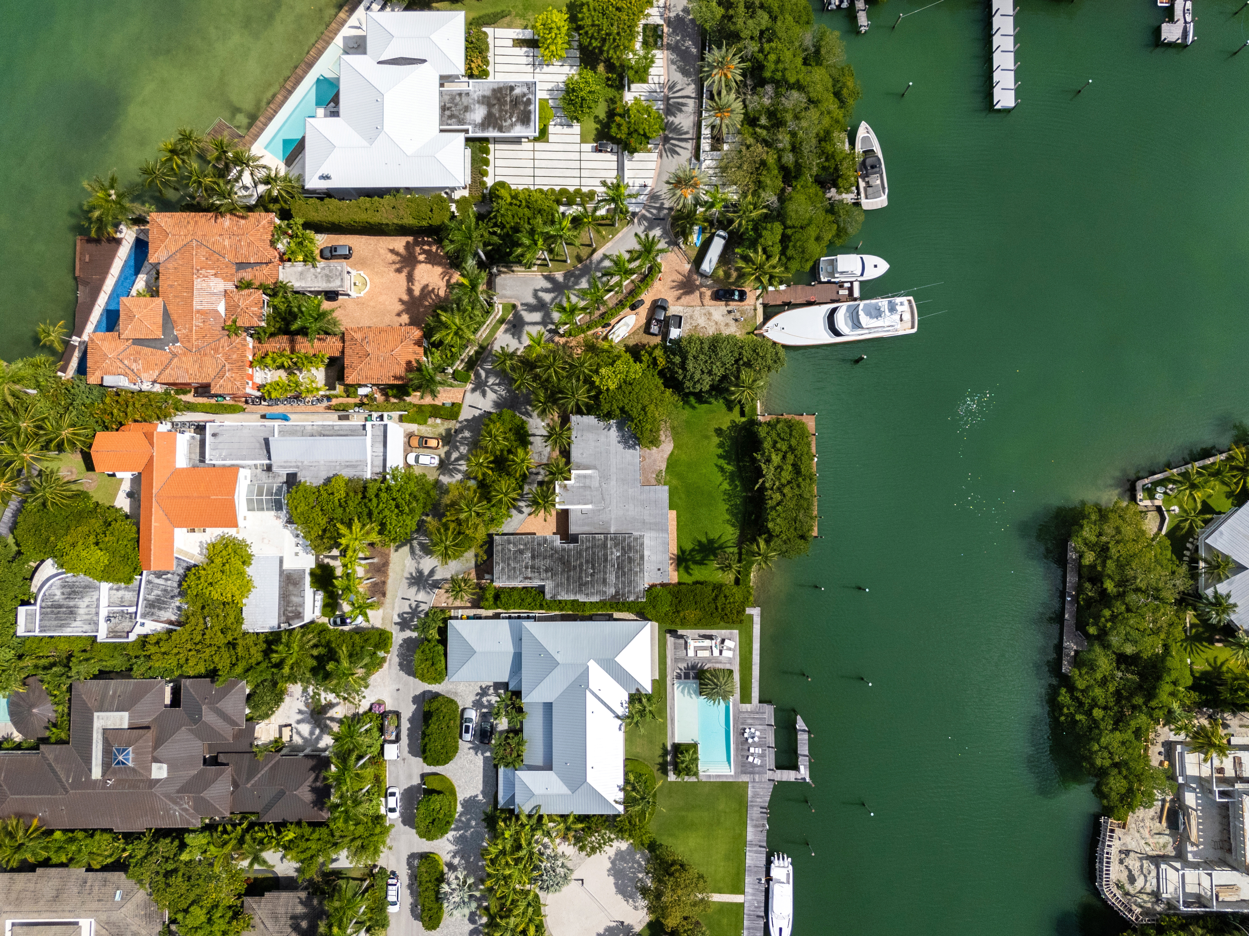 4 Harbor Point, Key Biscayne, FL