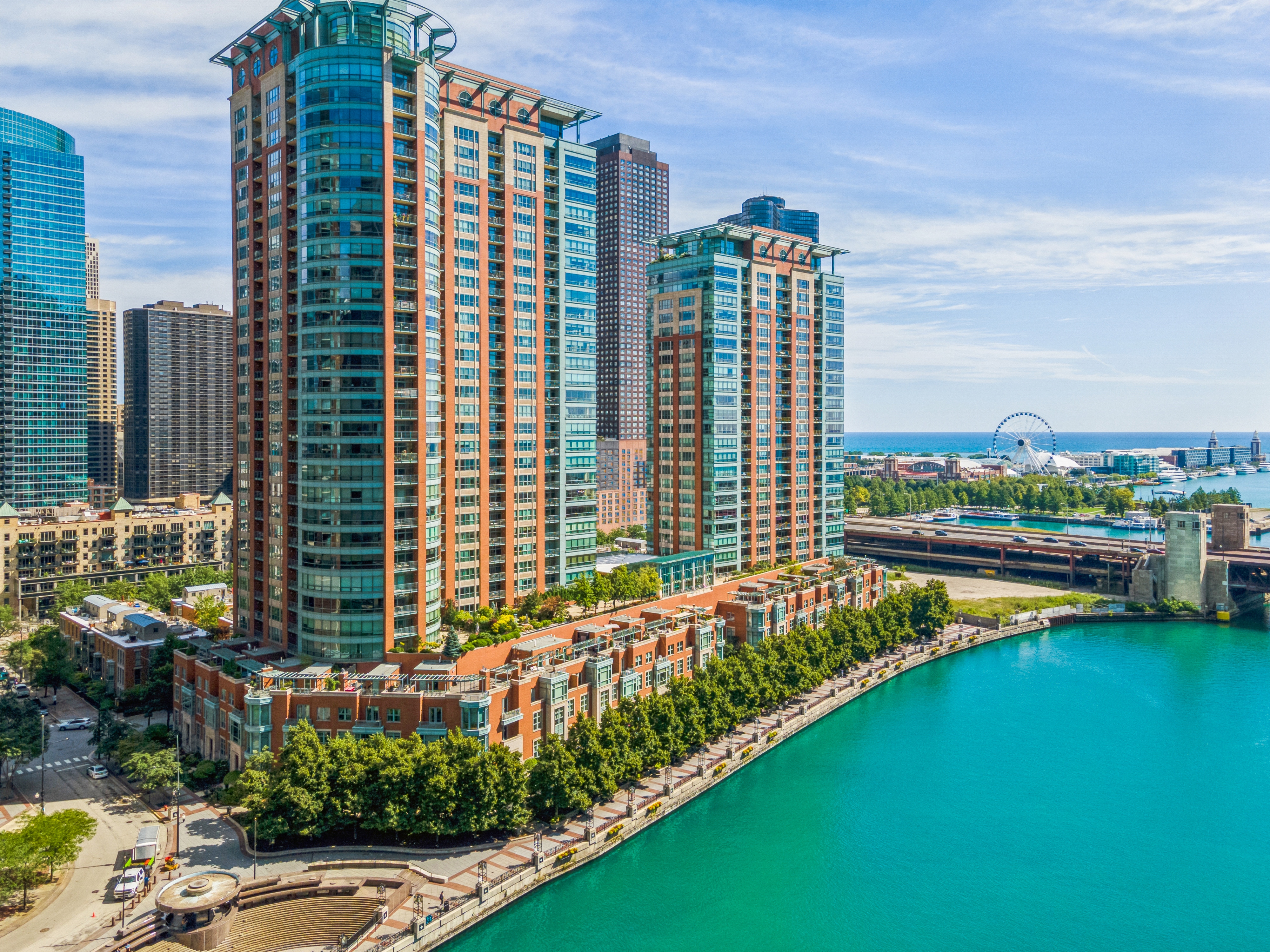 Waterfront Condo with 3500sf in Streeterville