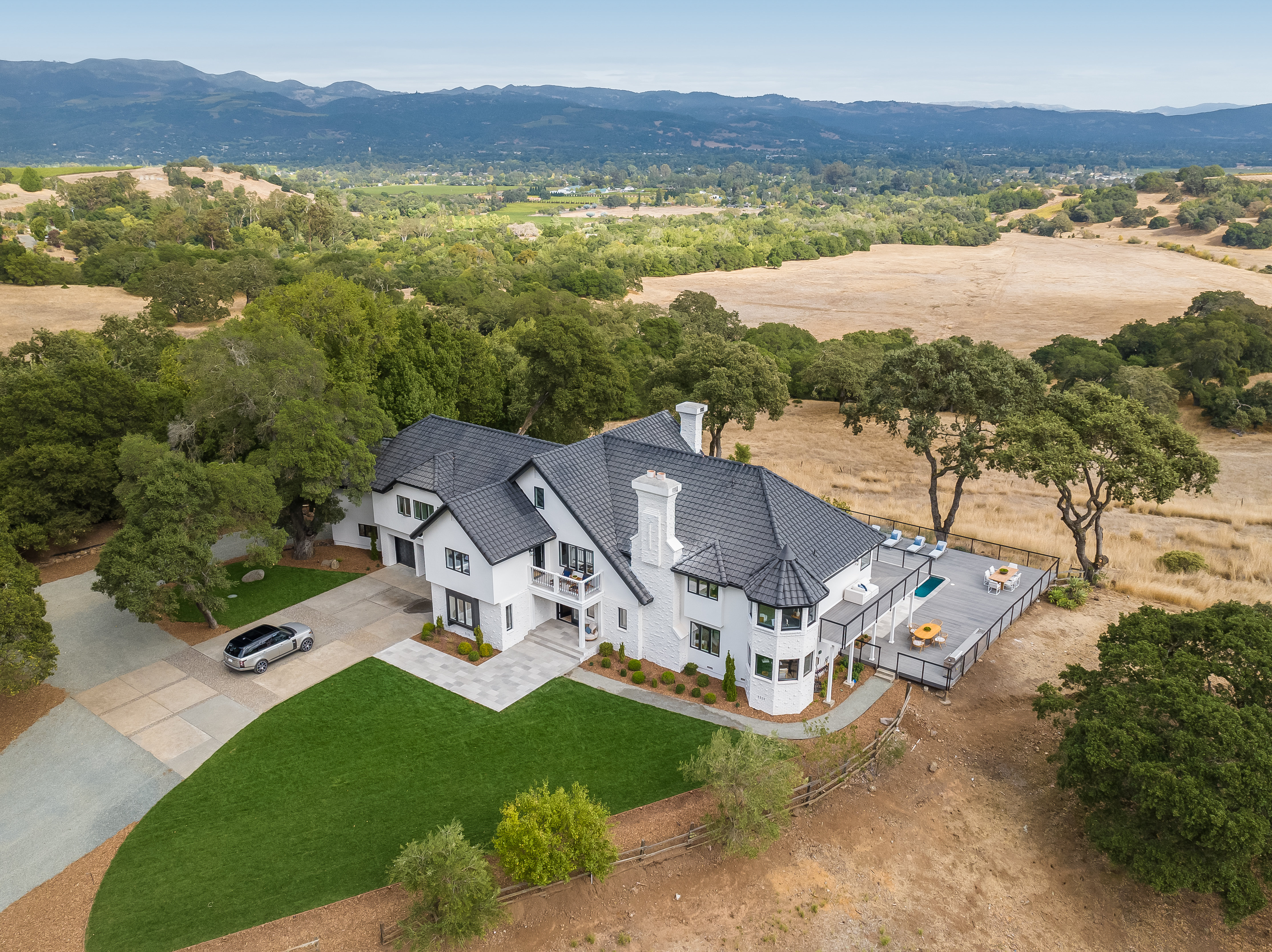 Wine Country View Estate