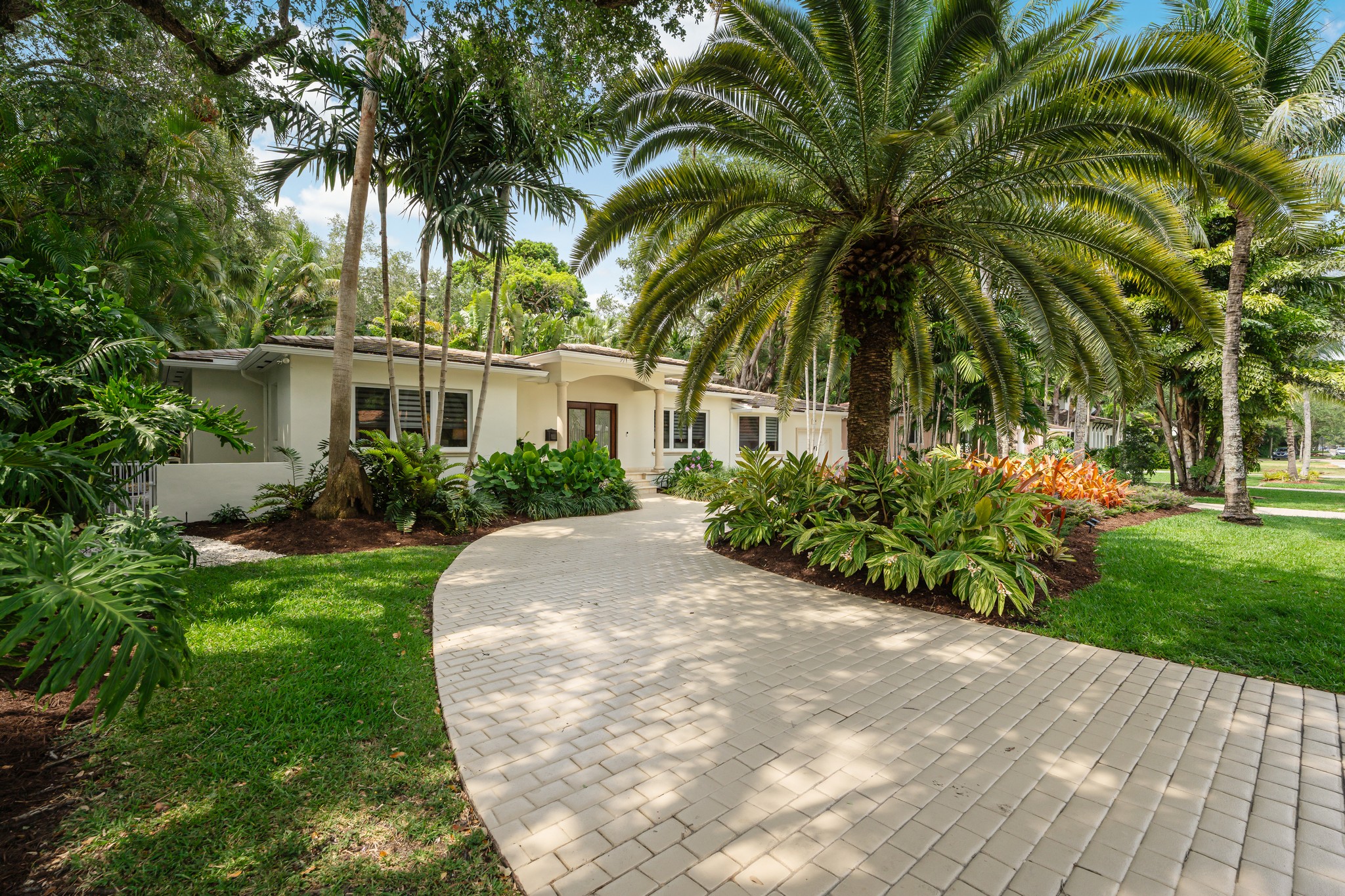 1448 Blue Rd, Coral Gables, FL