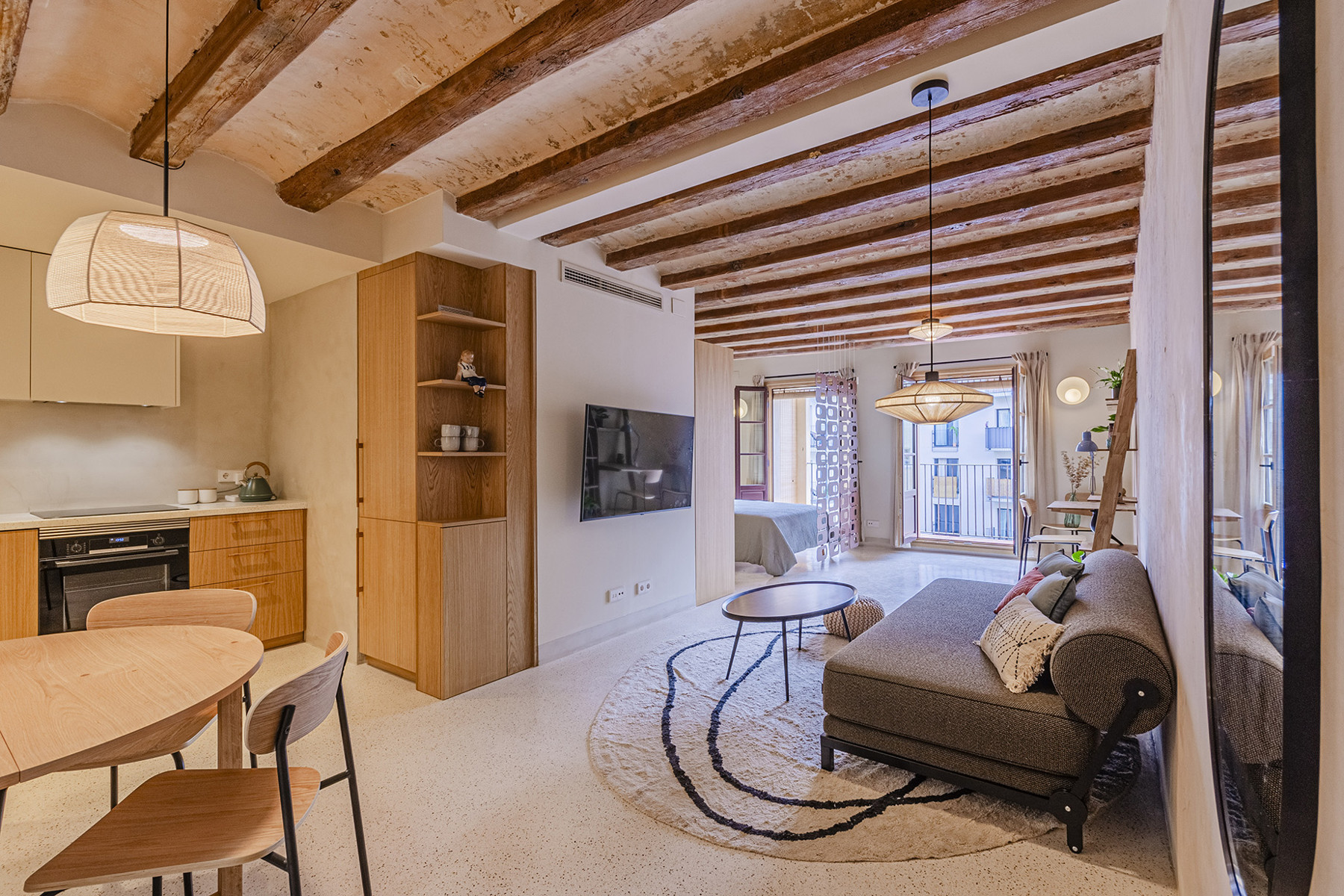 New built 1 bedroom apartment in El Raval, Barcelona