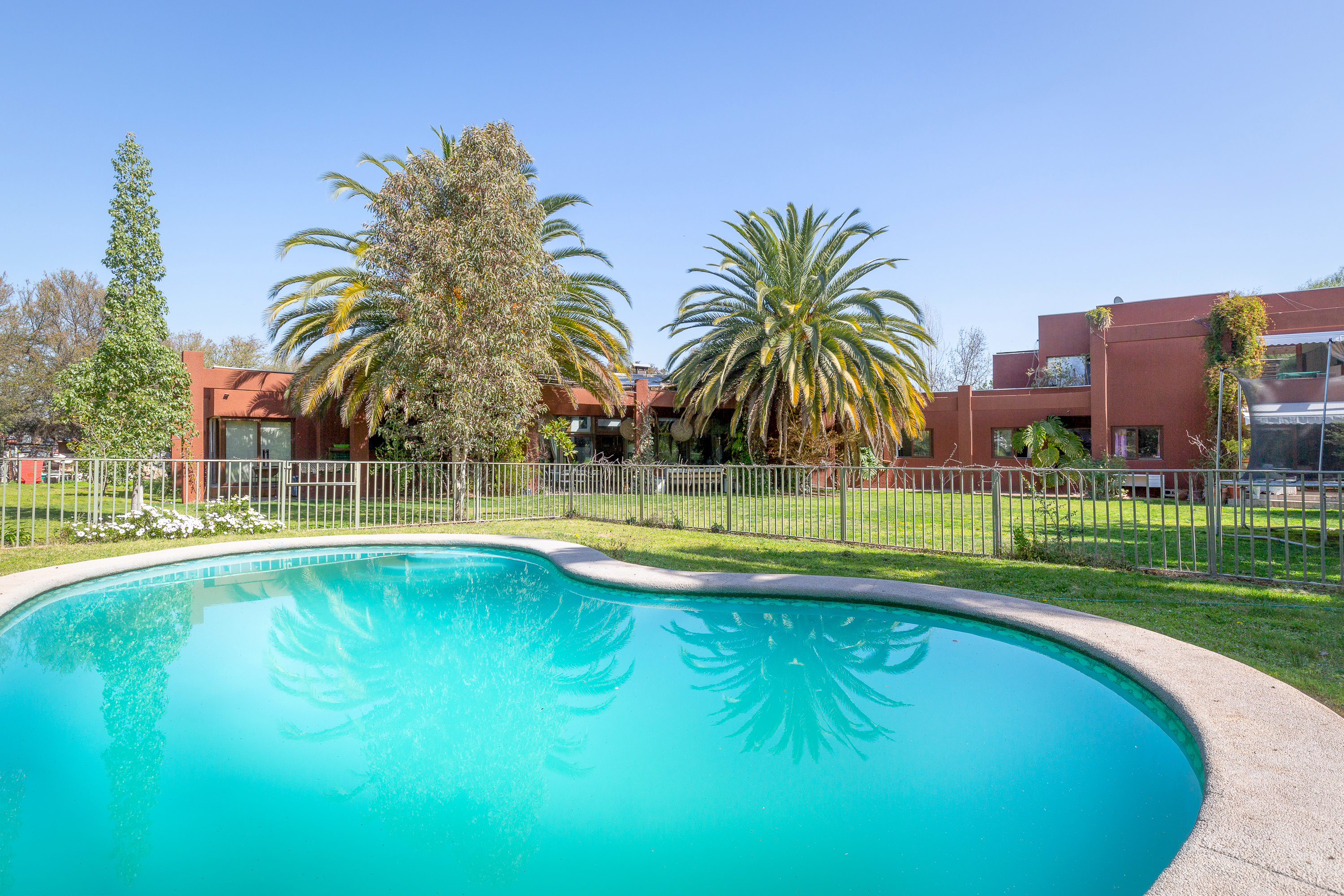 House in  Algarrobos condominium, Chicureo, Colina