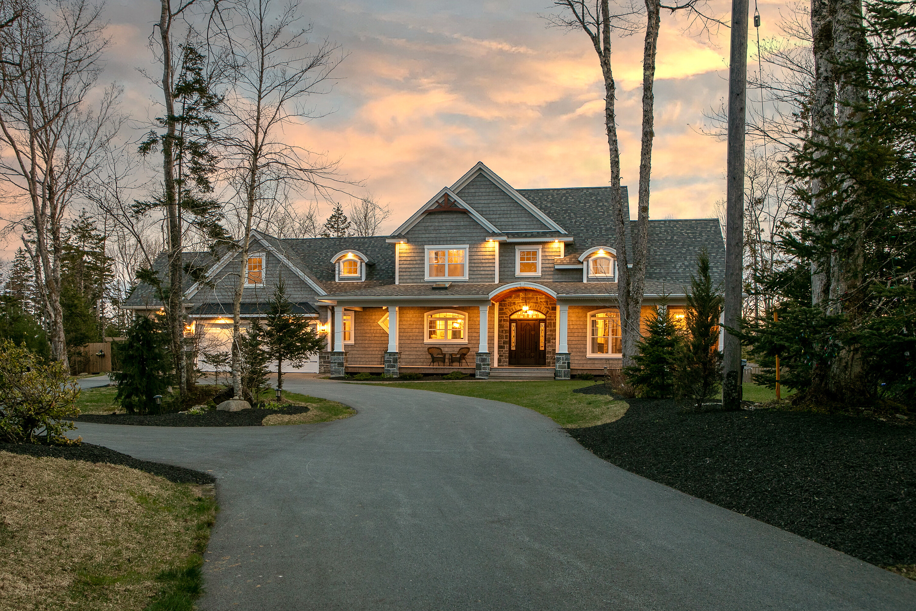 Custom-Built Lakefront Home