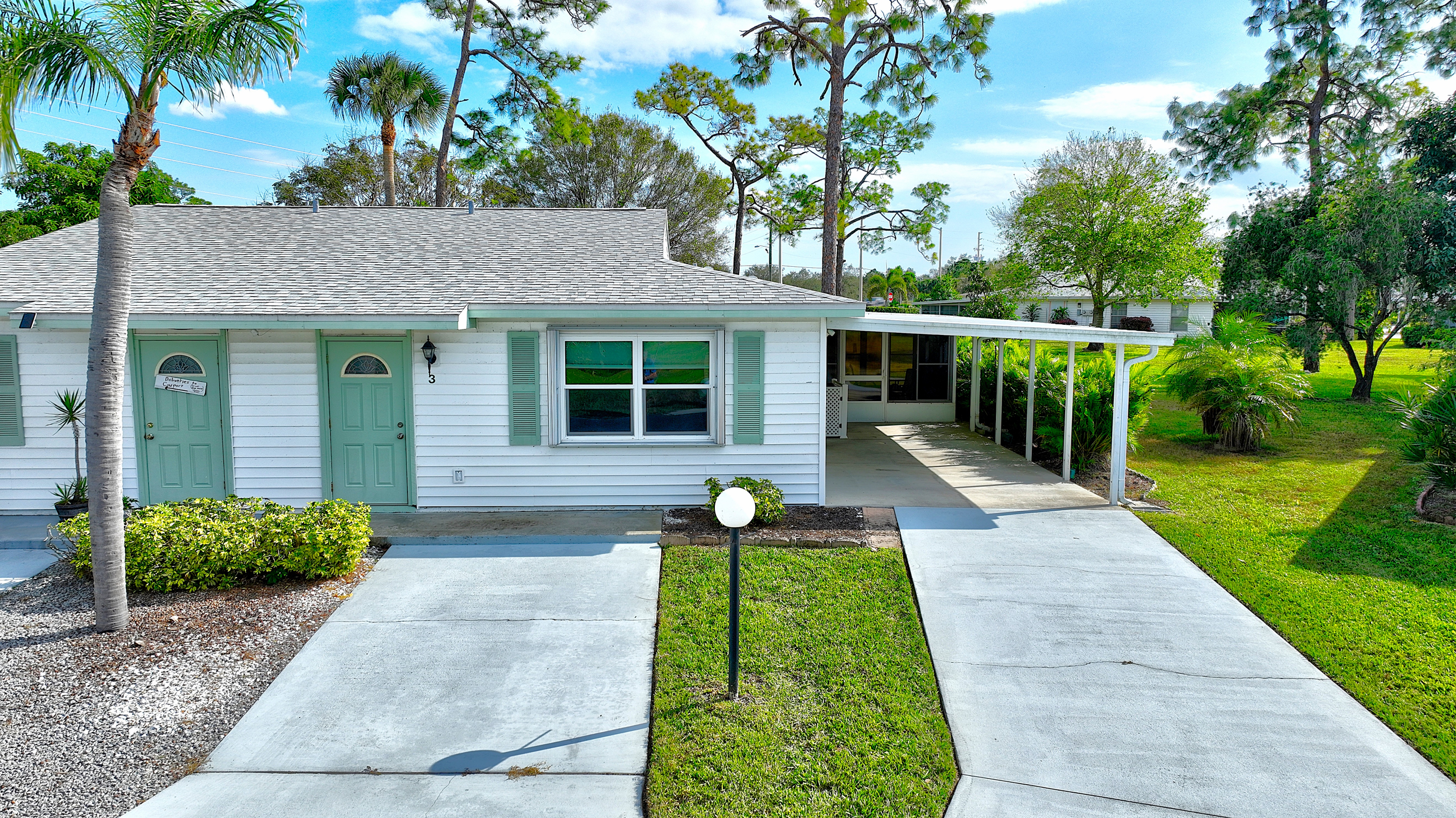 Desert Candle Cir, Lehigh Acres, FL 33936