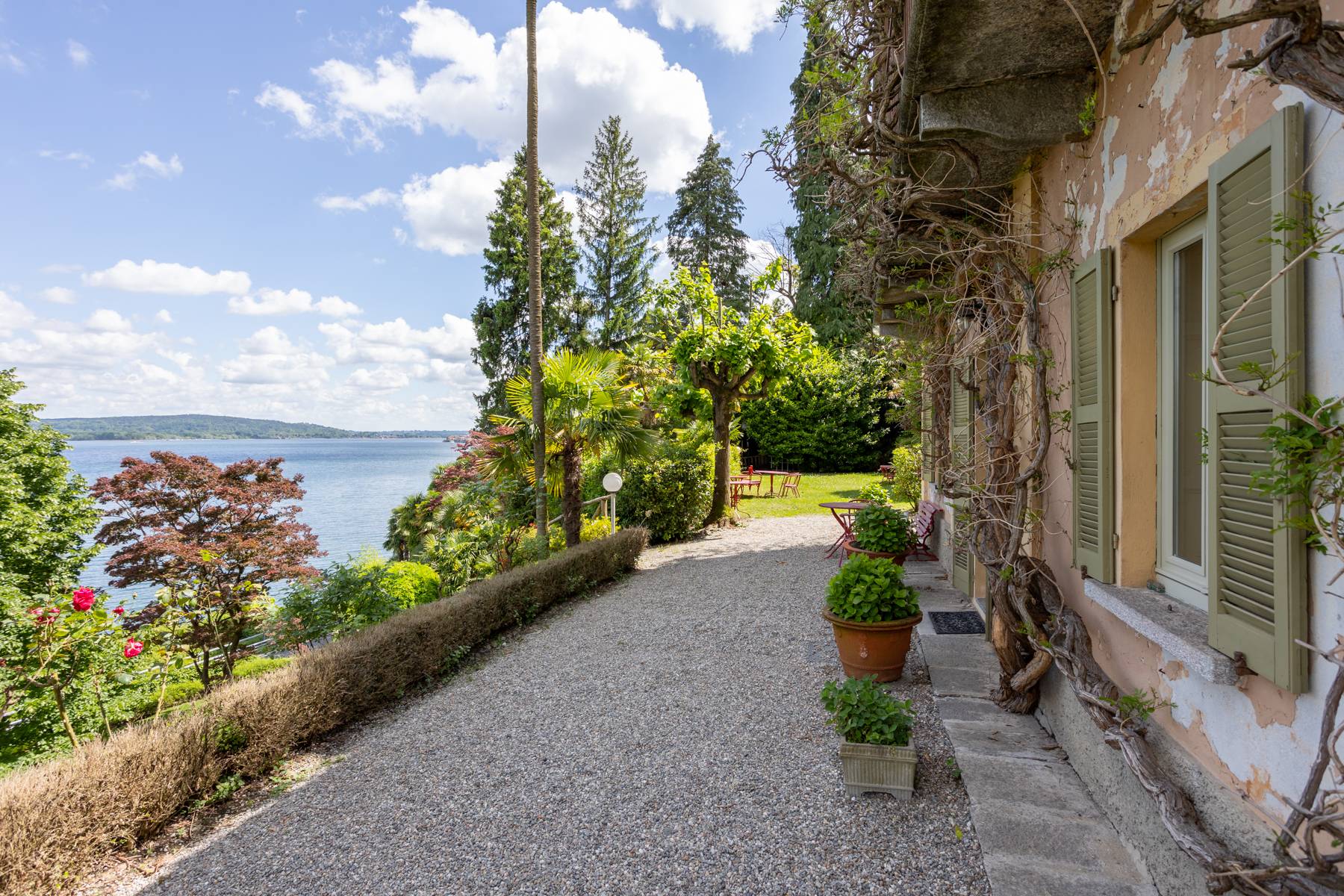 Historical Villa on Lake Maggiore