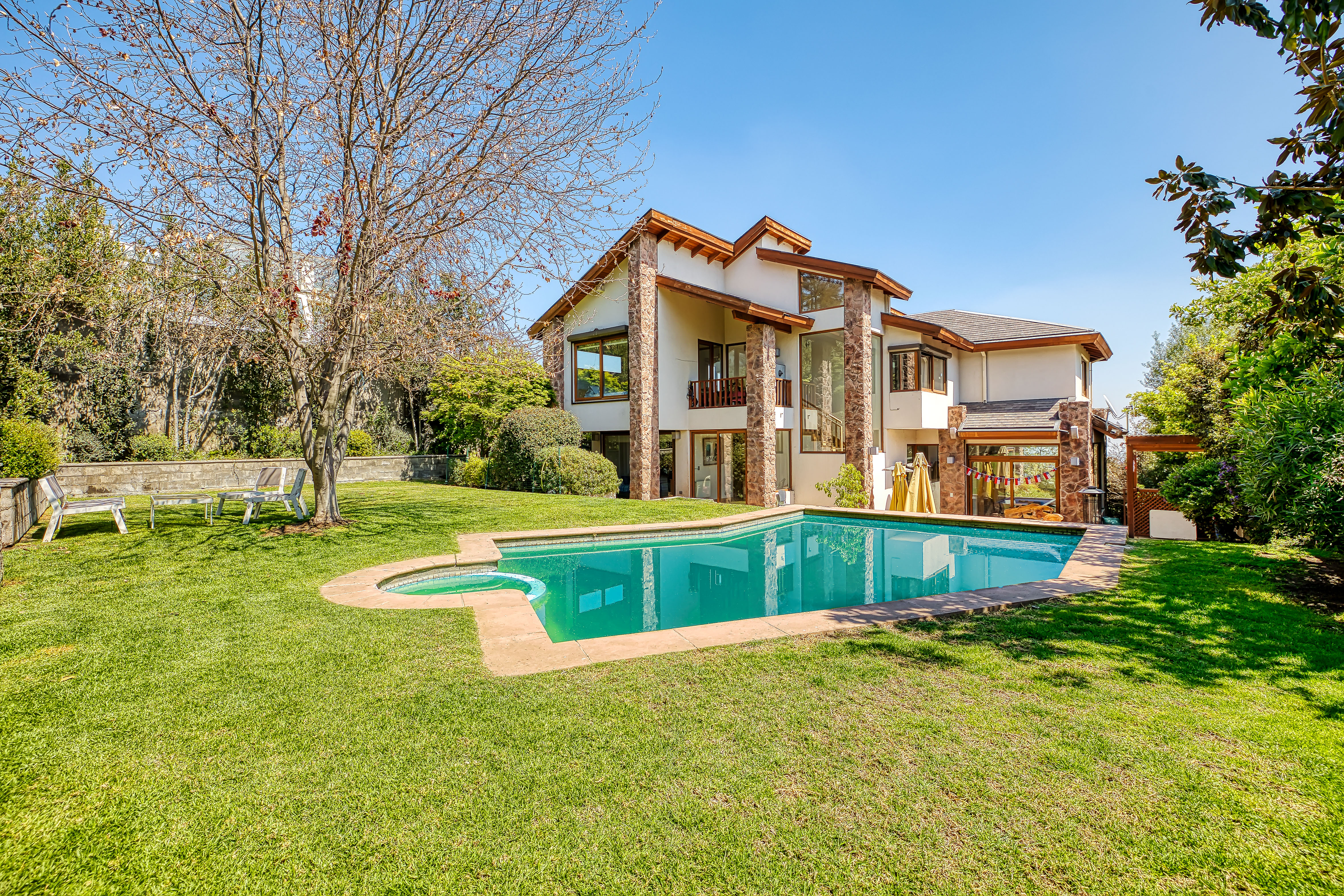 Excellent house in San Carlos de Apoquindo