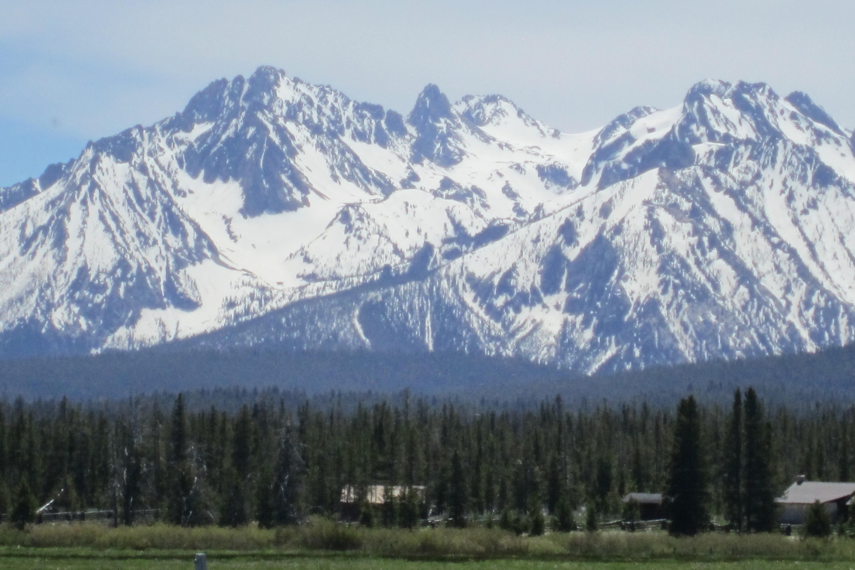 Wildflower Meadows and Spectacular Sawtooth Mountain Views