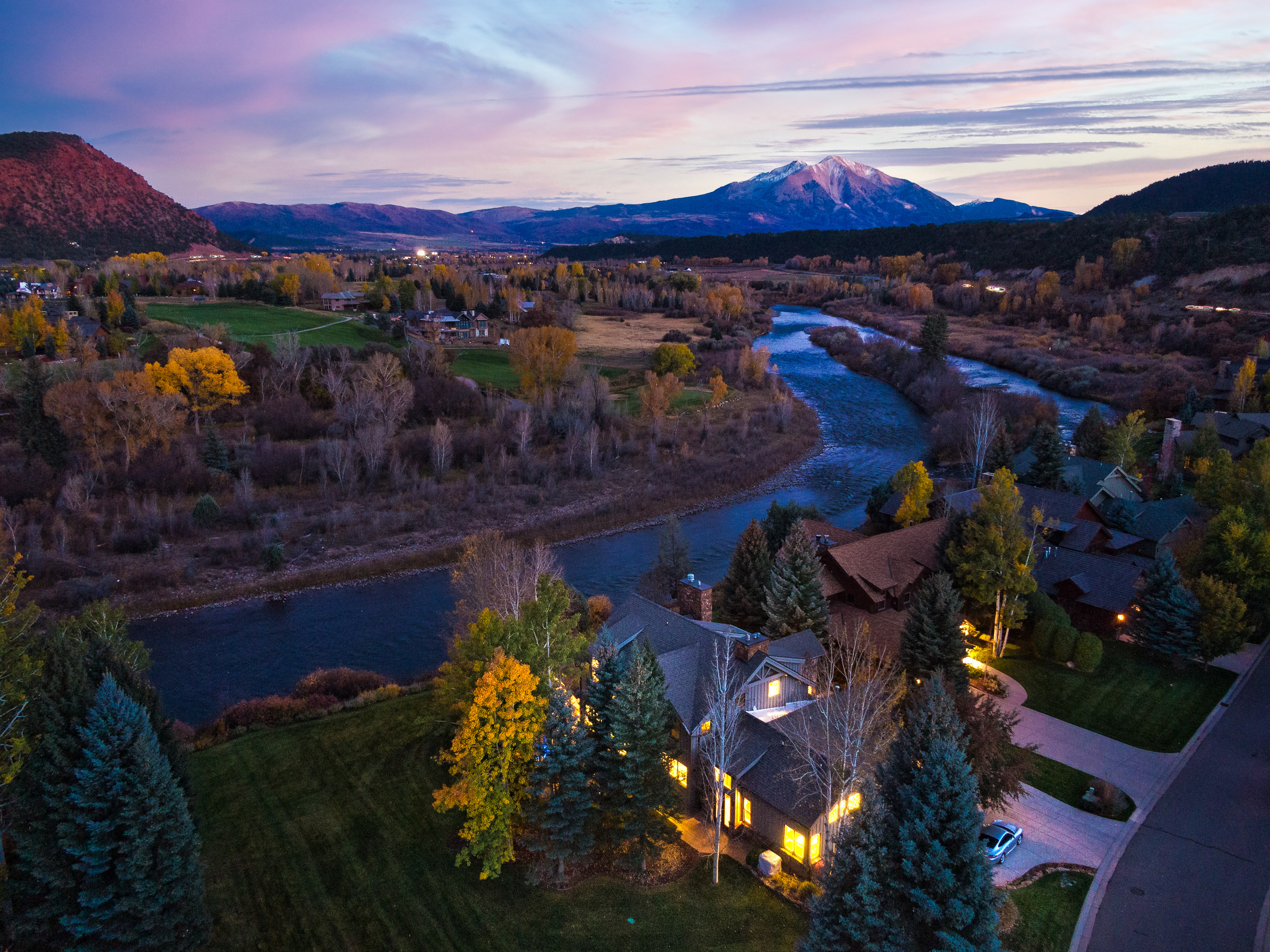 Exceptional Luxury Home in Prestigious Aspen Glen Community