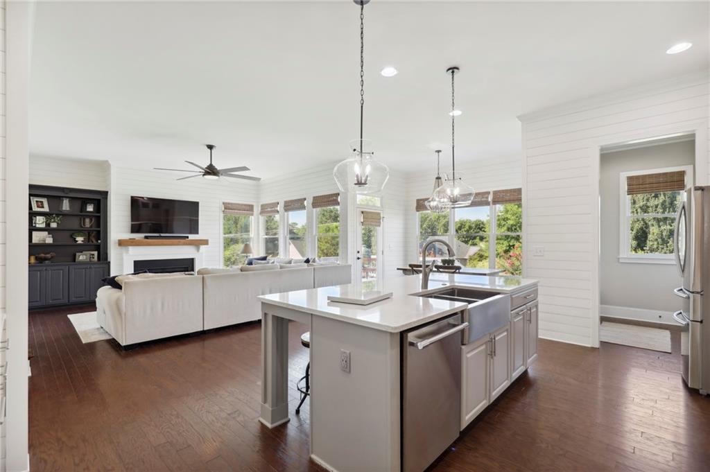 Century 21 Milton, GA