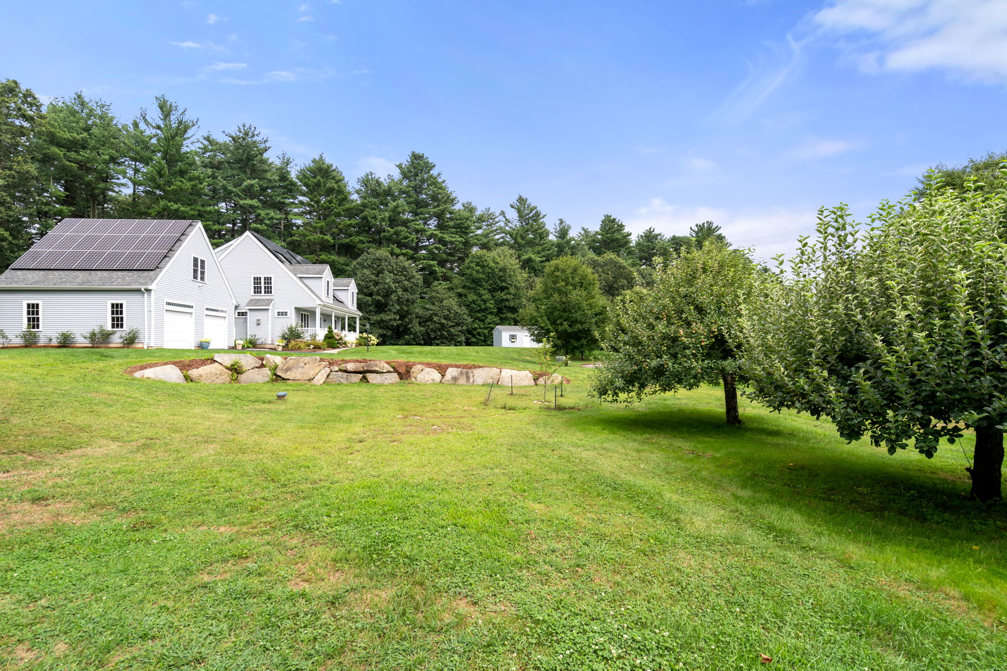 3 Leons Way, Hopkinton, MA 01748