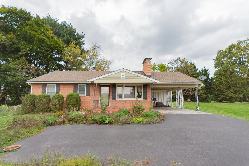Engle Molers Rd, Harpers Ferry, WV 25425