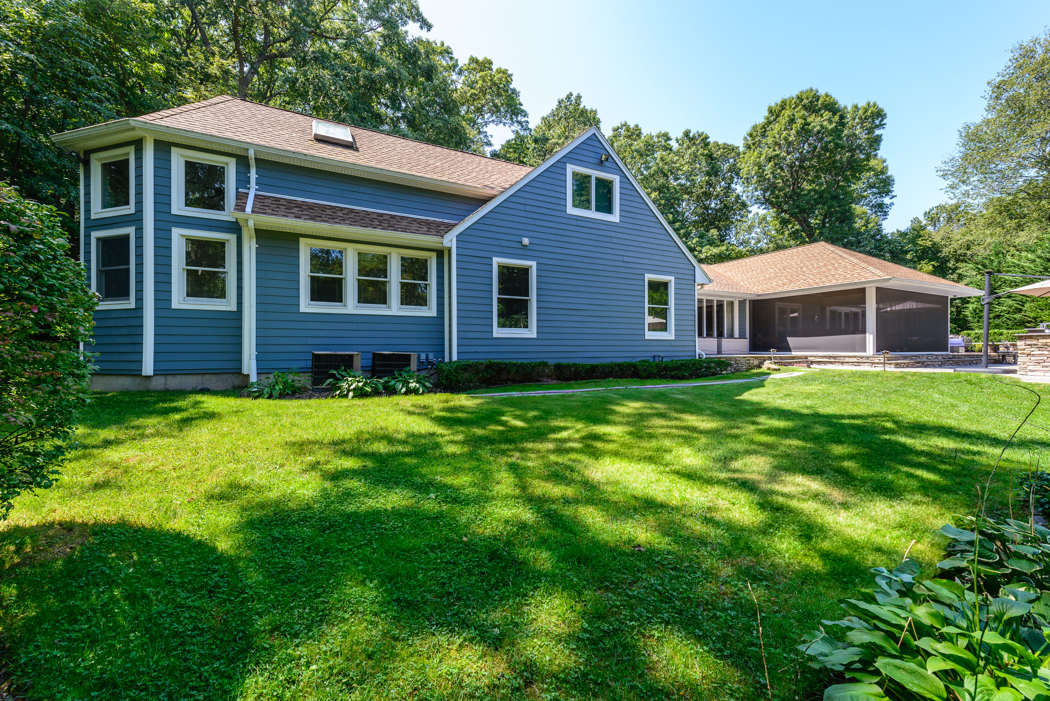 23 Yellow Cote Road, Oyster Bay Cove, NY, 11771