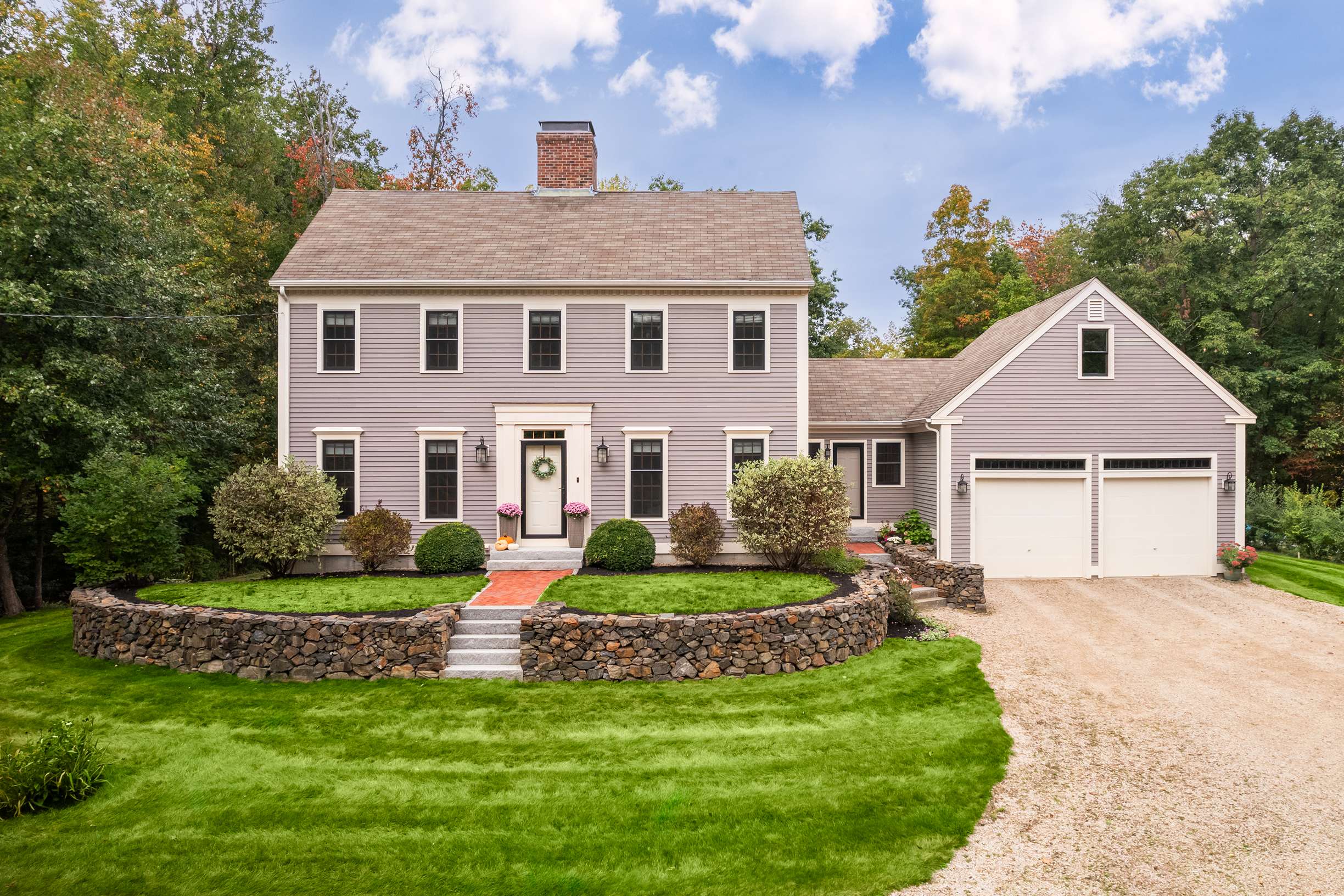 Stately Early American Reproduction Colonial with Water Views in Eliot