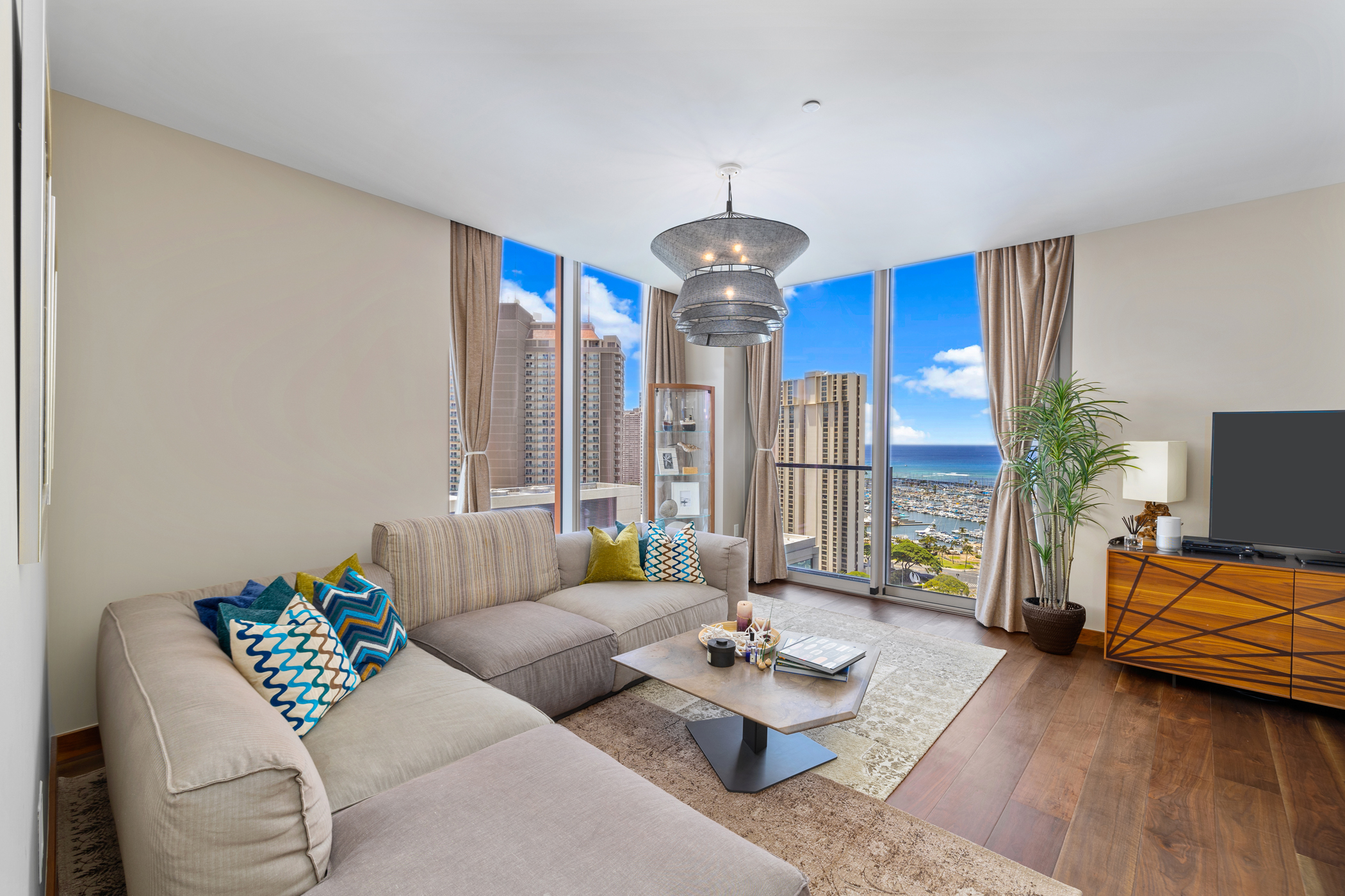 One Ala Moana, Honolulu, City, Mountain, Ocean Views