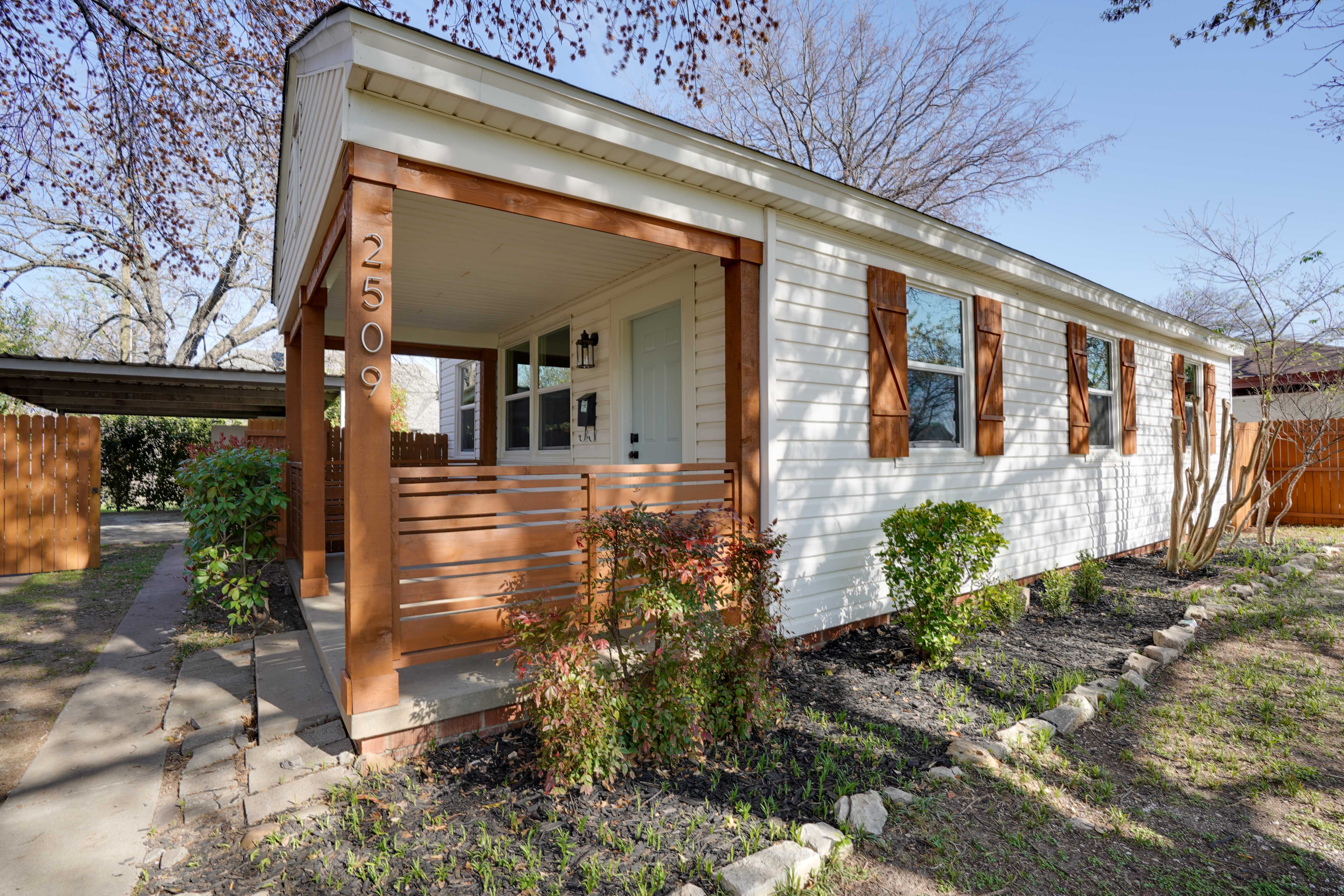 Updated 3-Bed Home in Heart of Fort Worth