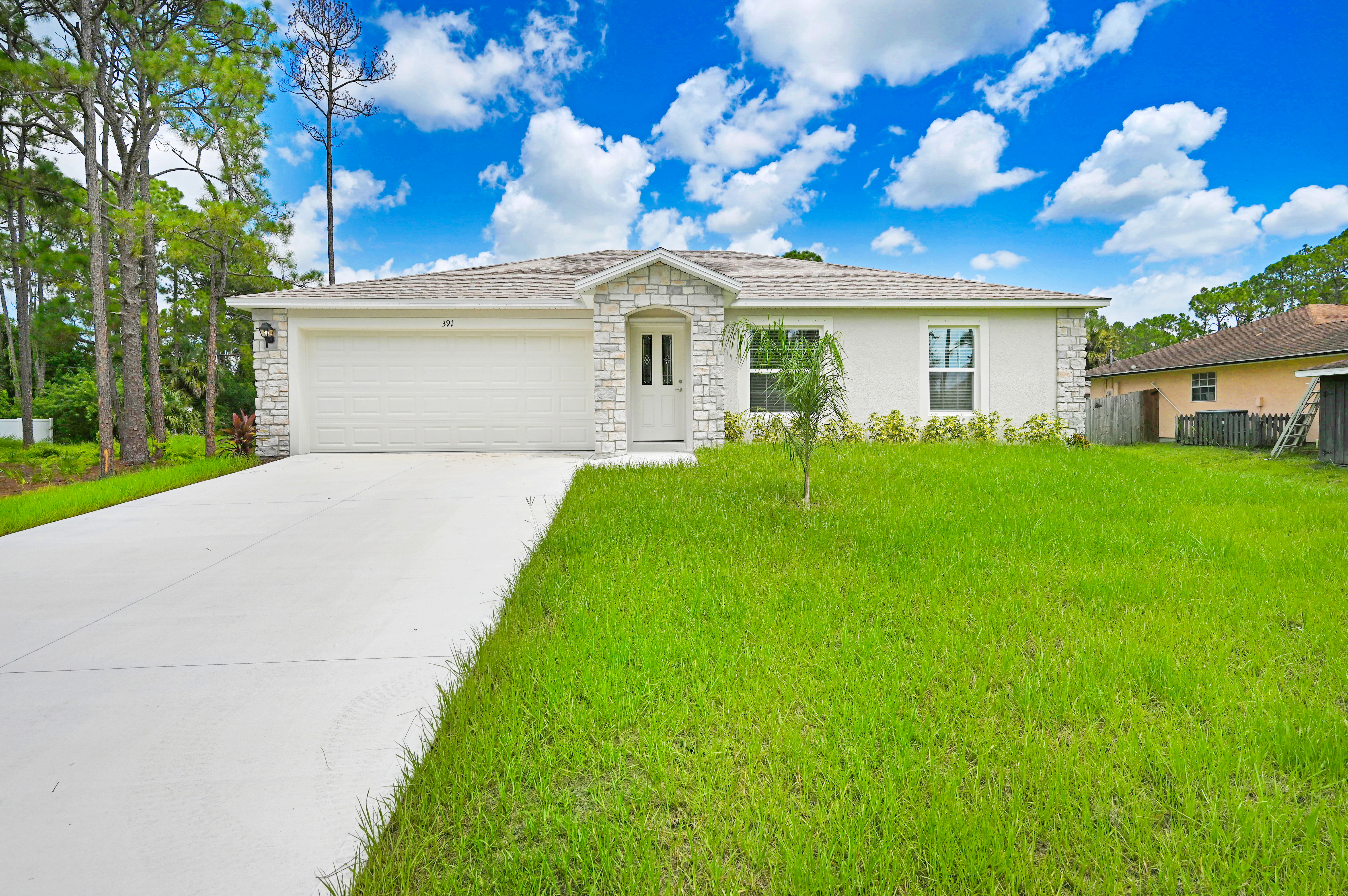 391 Geraldine Street SW, Palm Bay, FL