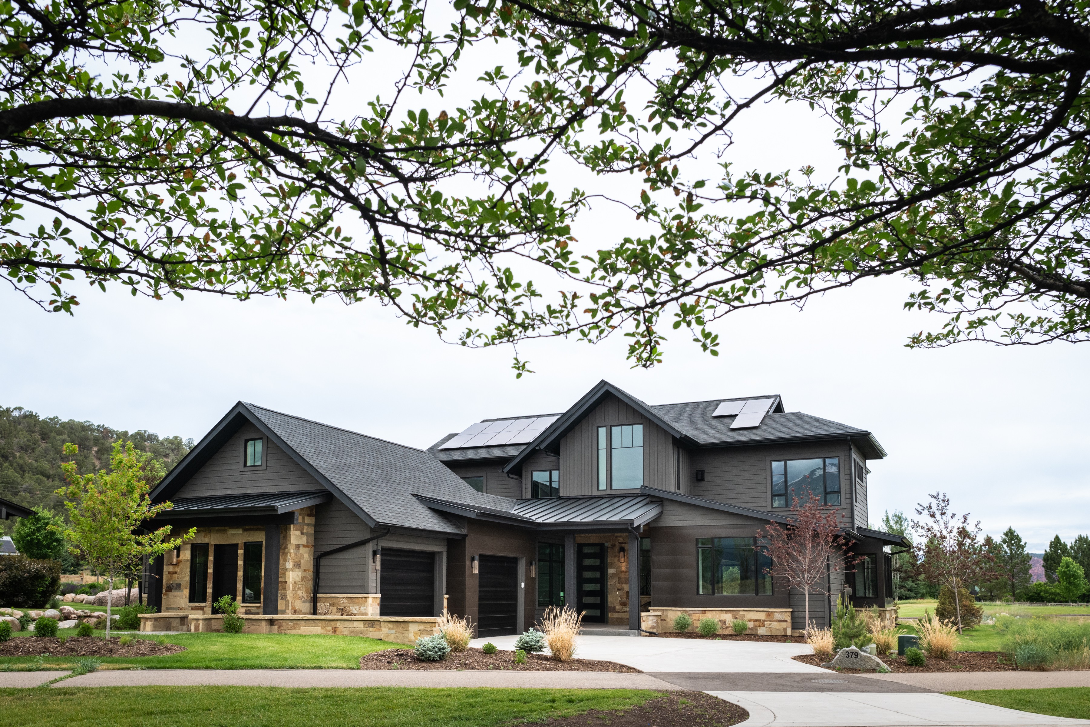 Mountain Modern Home in River Valley Ranch