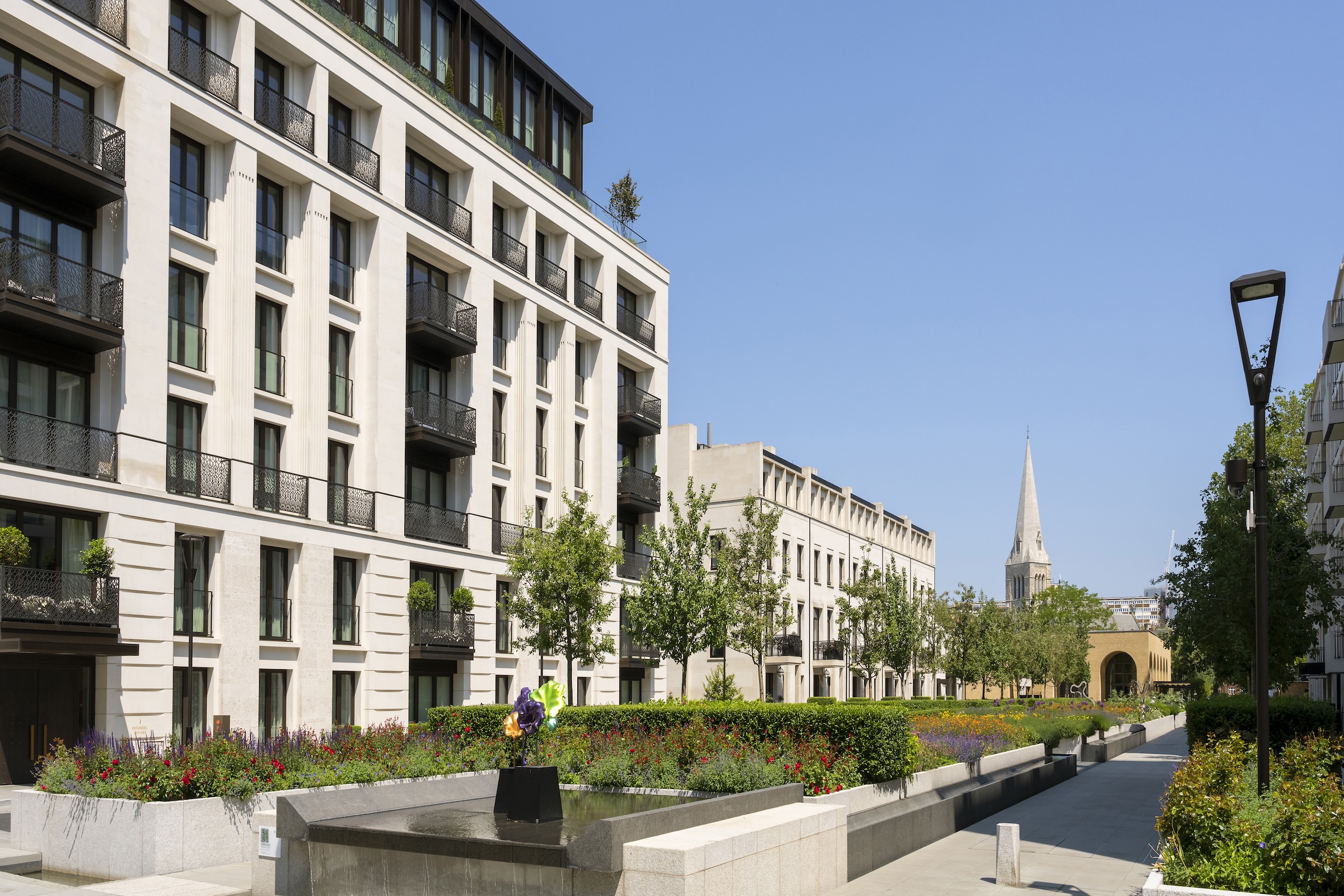 Lateral living in an exceptional Belgravia development