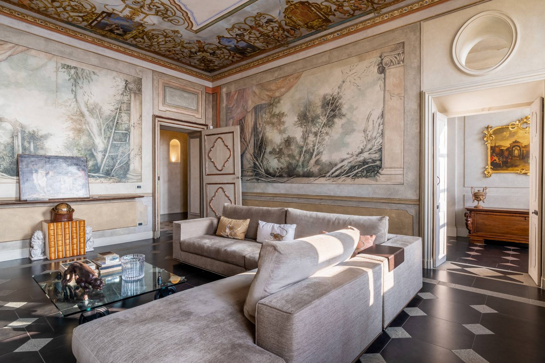 Elegant apartment on the Turin hills