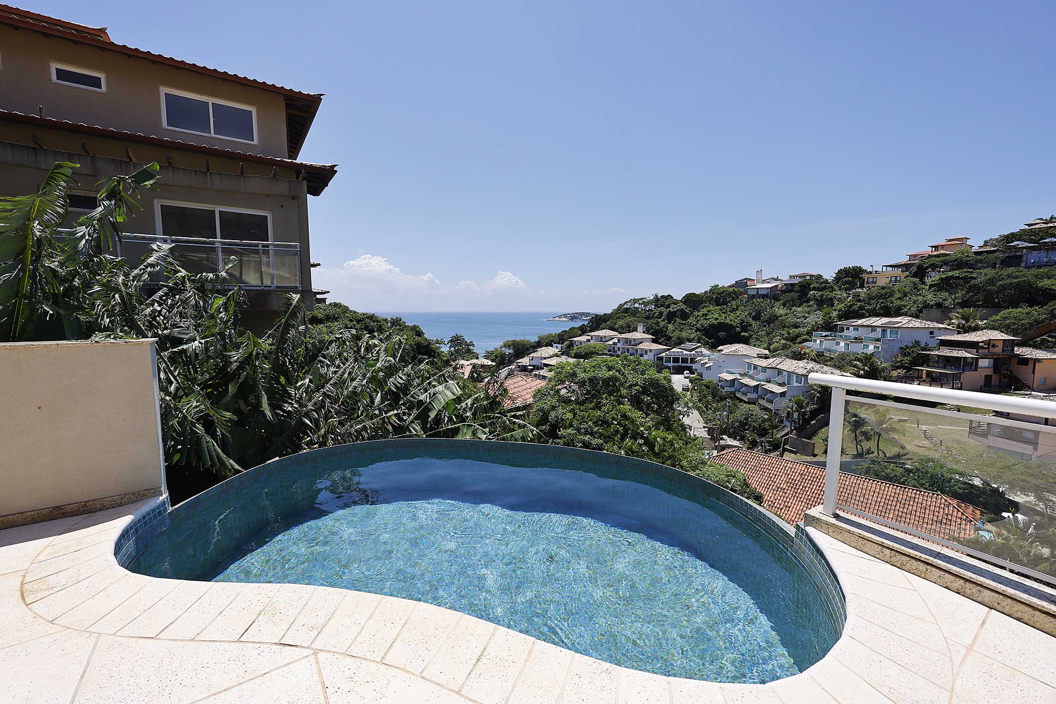 New townhouse with ocean view in João Fernandes