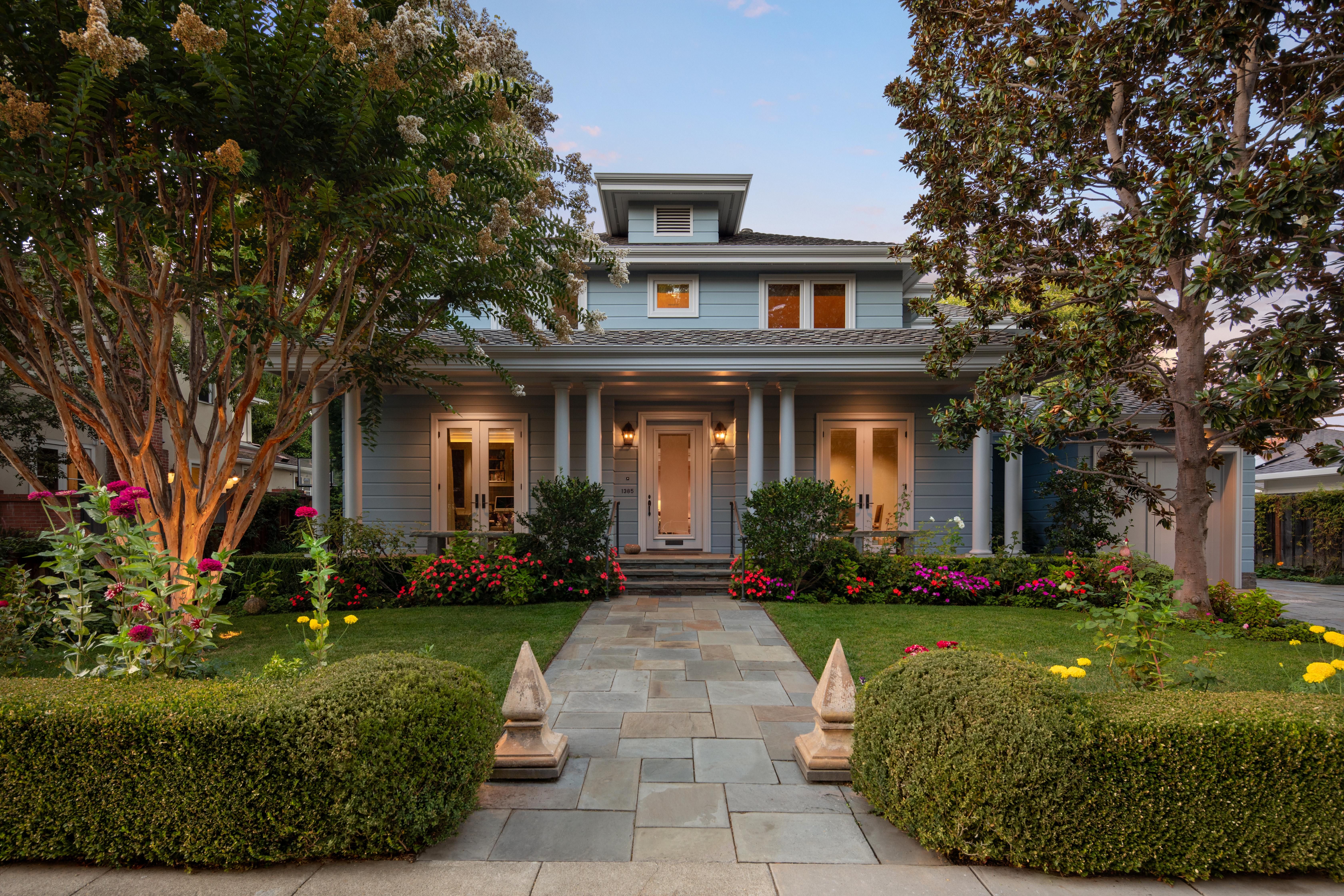 Crescent Park's Finest: A Crafted Luxury Home