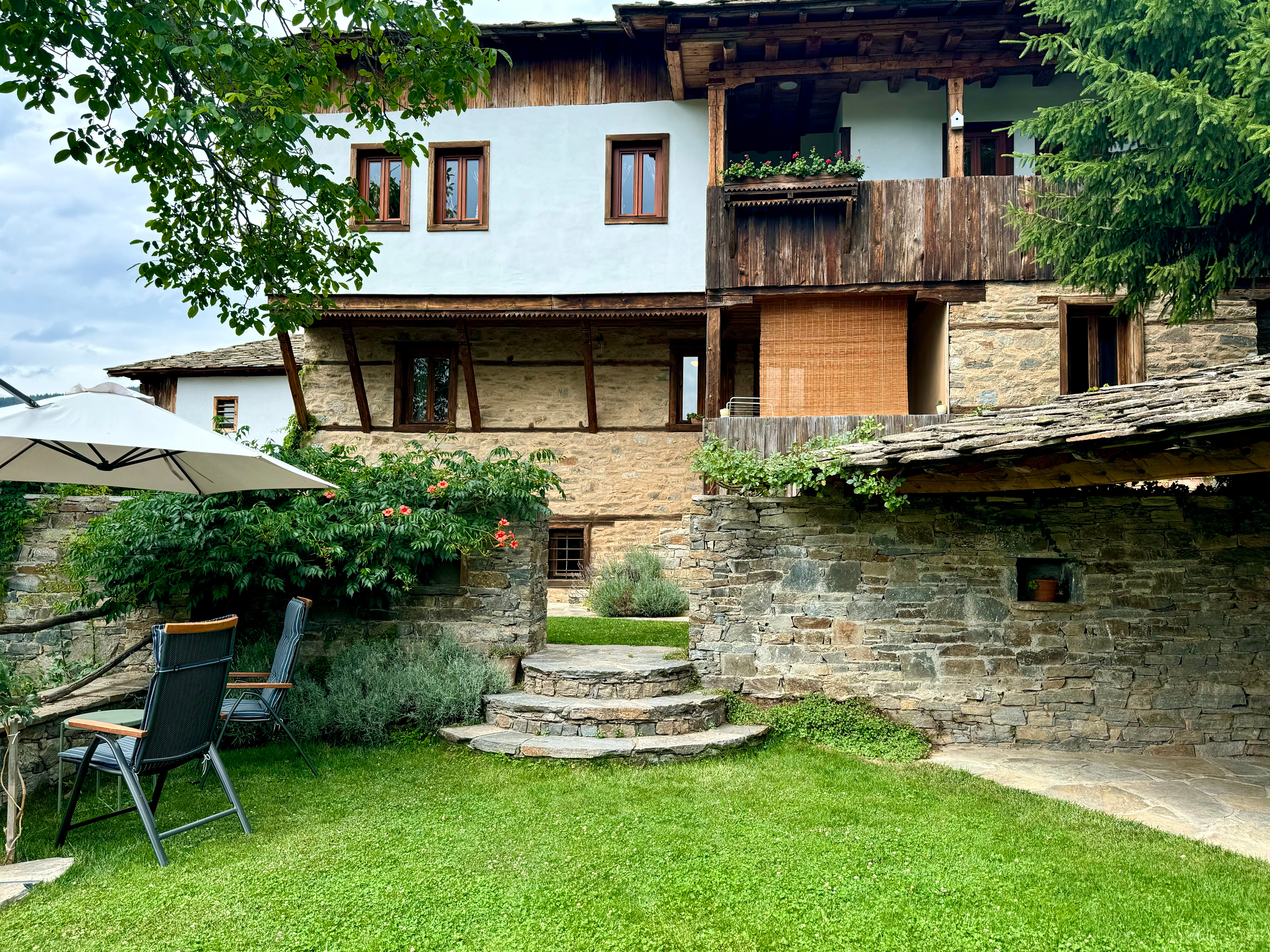 Exclusive complex in the village of Kovachevitsa for sale