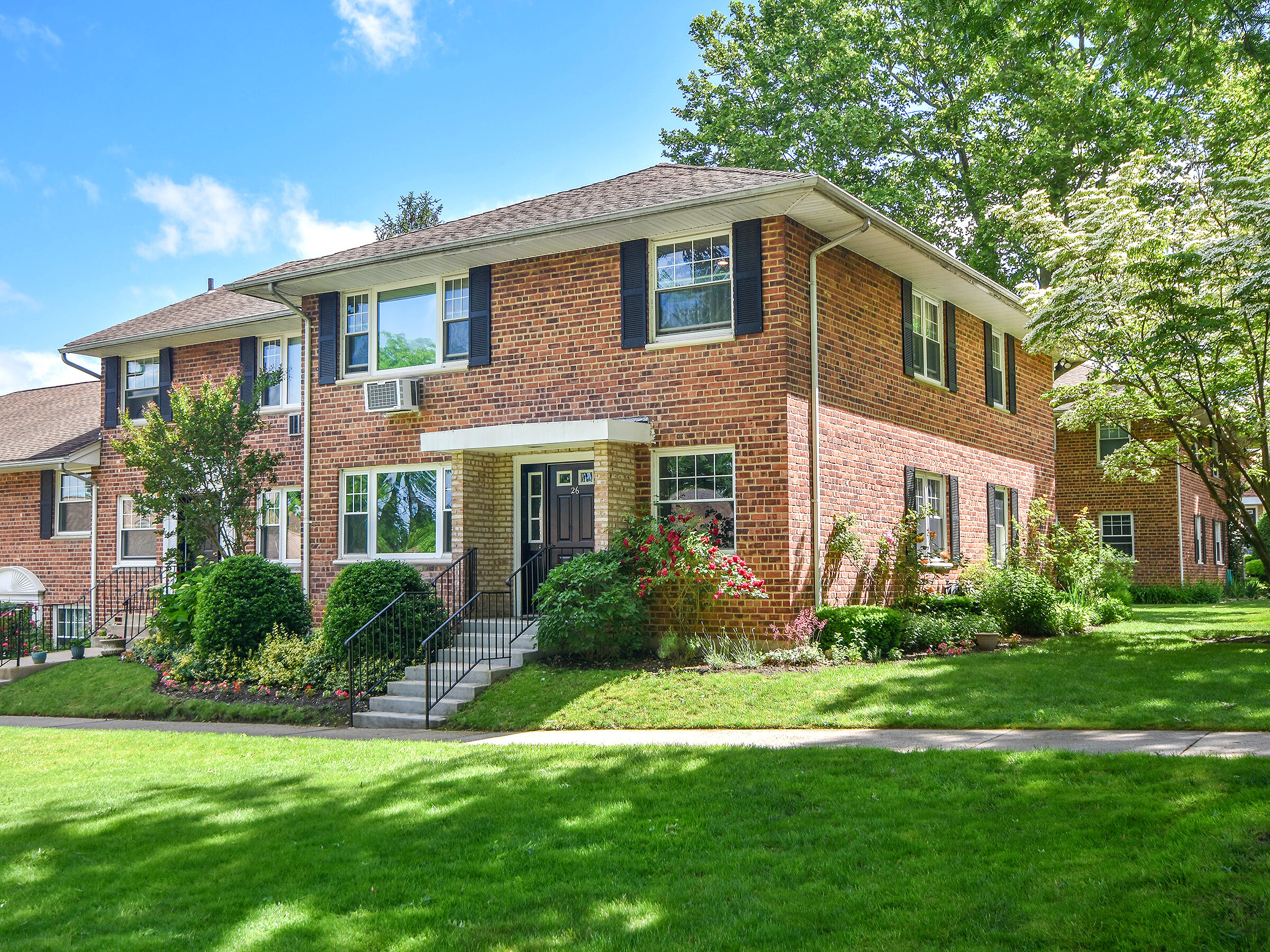 26l Madison Park Gardens, Port Washington, NY, 11050