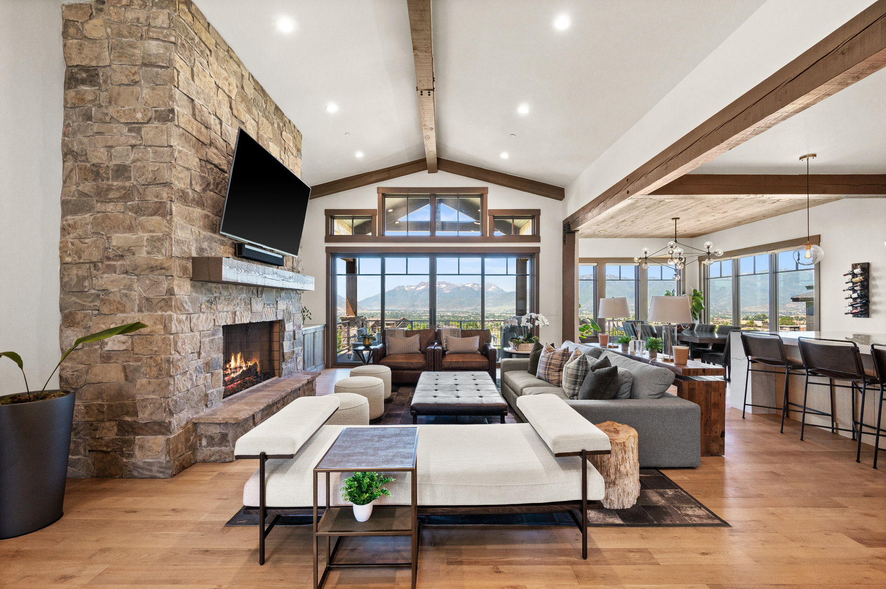 Red Ledges Mountain Modern Home with Spectacular Mt. Timpanogos Views