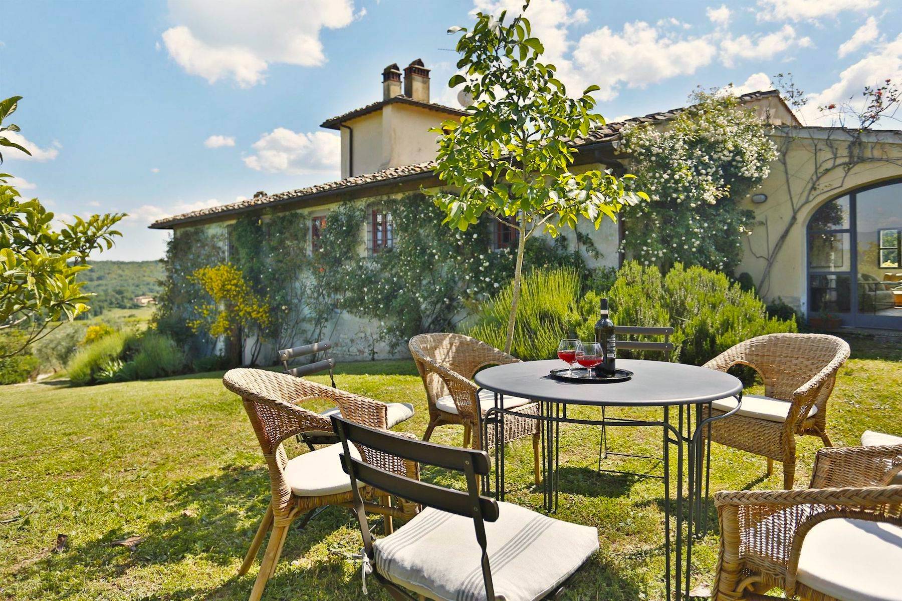 Beautiful charming countryside 6 bedroom villa with pool in Bagno a Ripoli