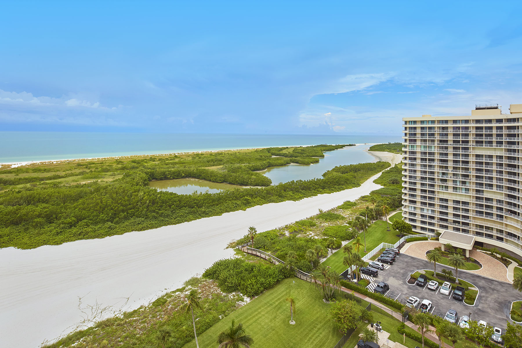 MARCO ISLAND - SOUTH SEAS CLUB CONDO