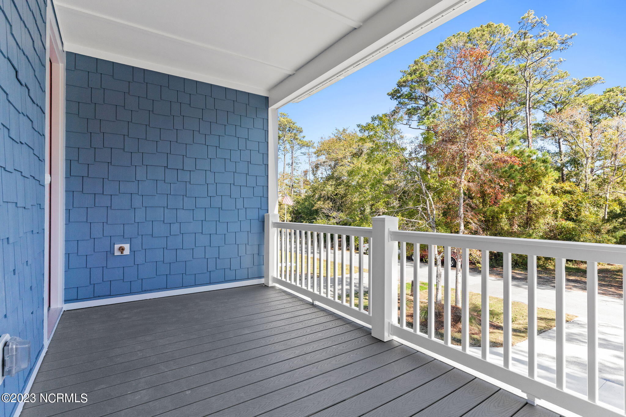 314 NE 60th St, Oak Island, NC 28465