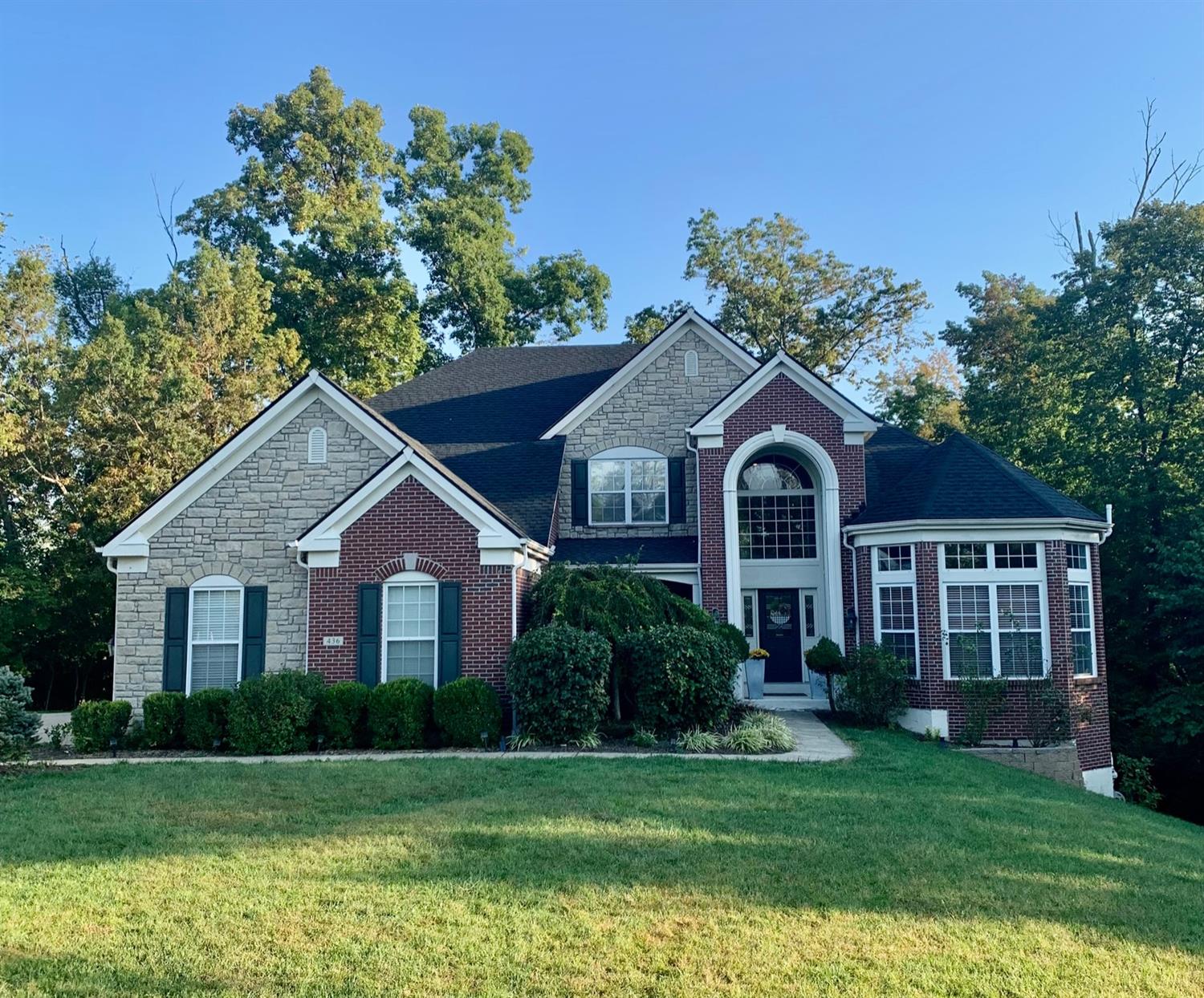 Creekborough Ct, South Lebanon, OH 45065