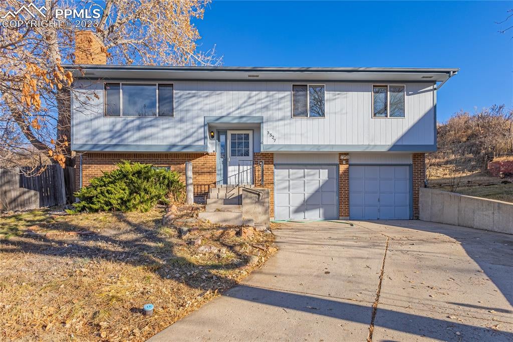 Hofstead Ct, Colorado Springs, CO 80907