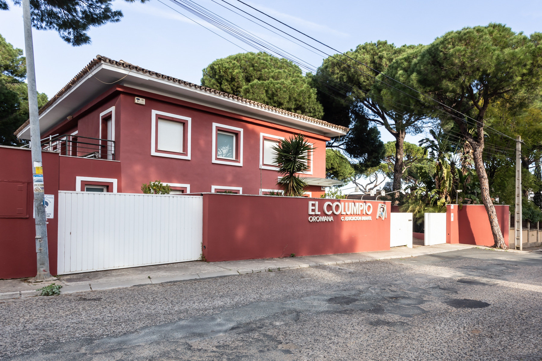 Detached house in Pinares de Oromana, Seville