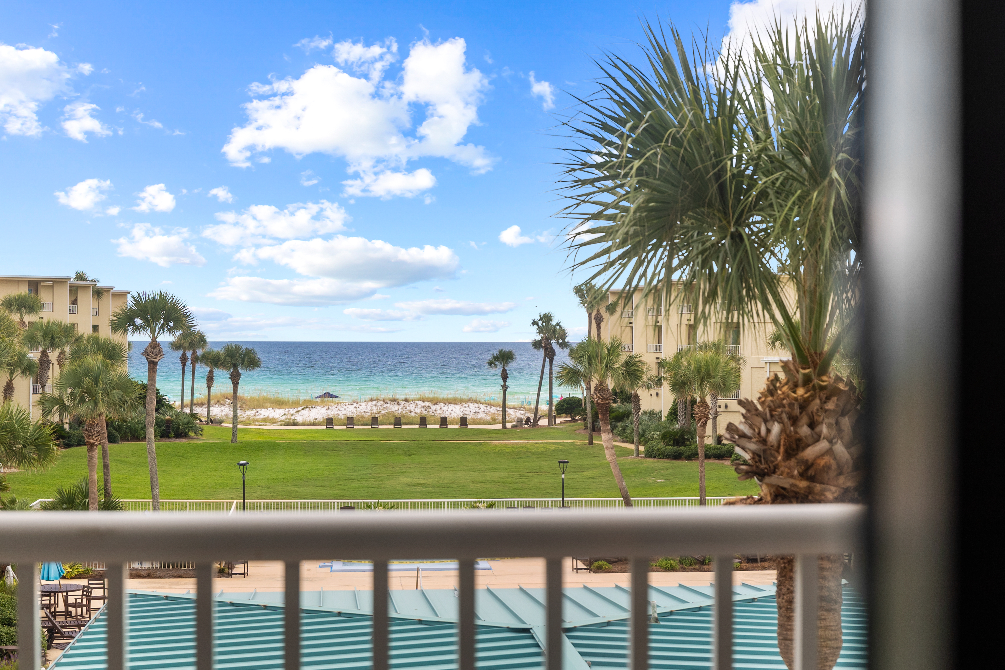 Rare Beachfront Gem In The Heart Of Destin