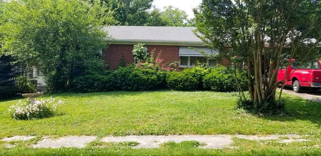 7th St, Russellville, KY 42276