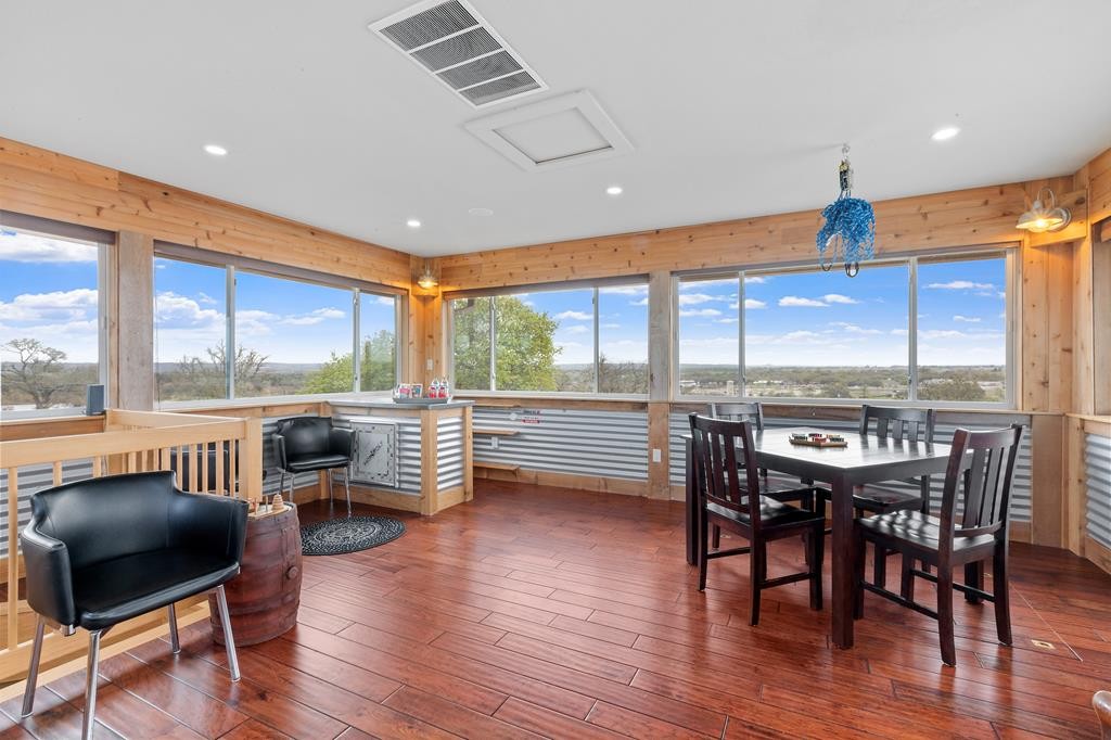 Century 21 Fredericksburg, TX