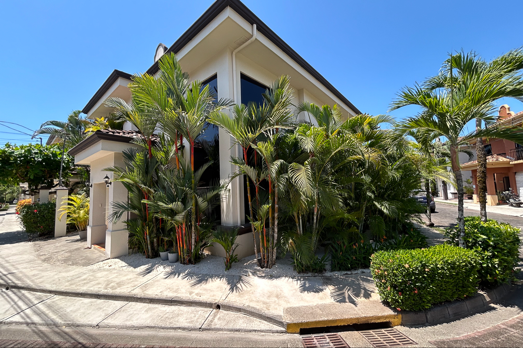 Jaco Beachfront Residence