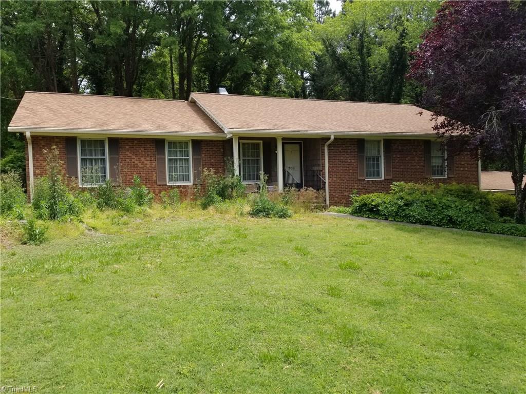 Bremen Dr, Lexington, NC 27295
