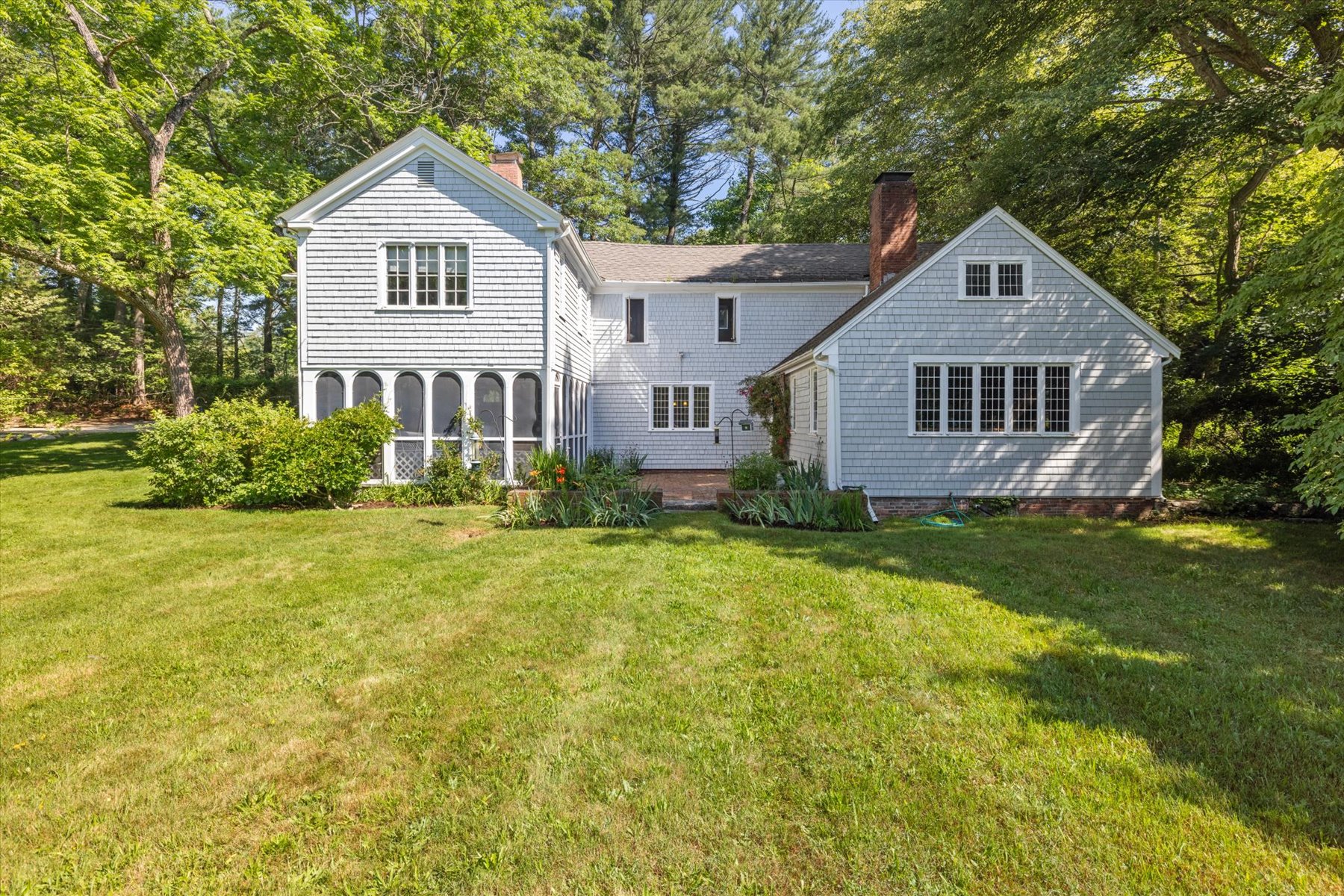 1112 Tremont Street, Duxbury