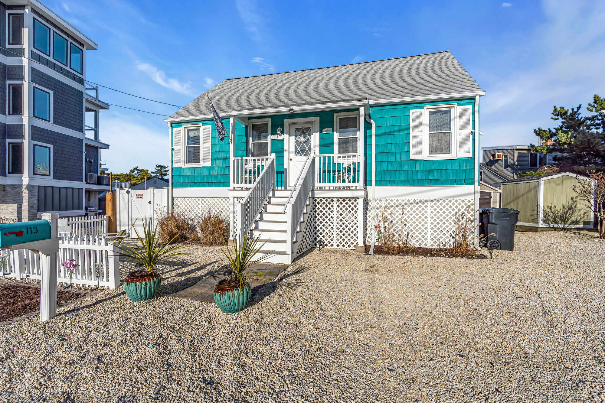 Fully Furnished Ocean Block Cape Cod Style Home on Leased Land