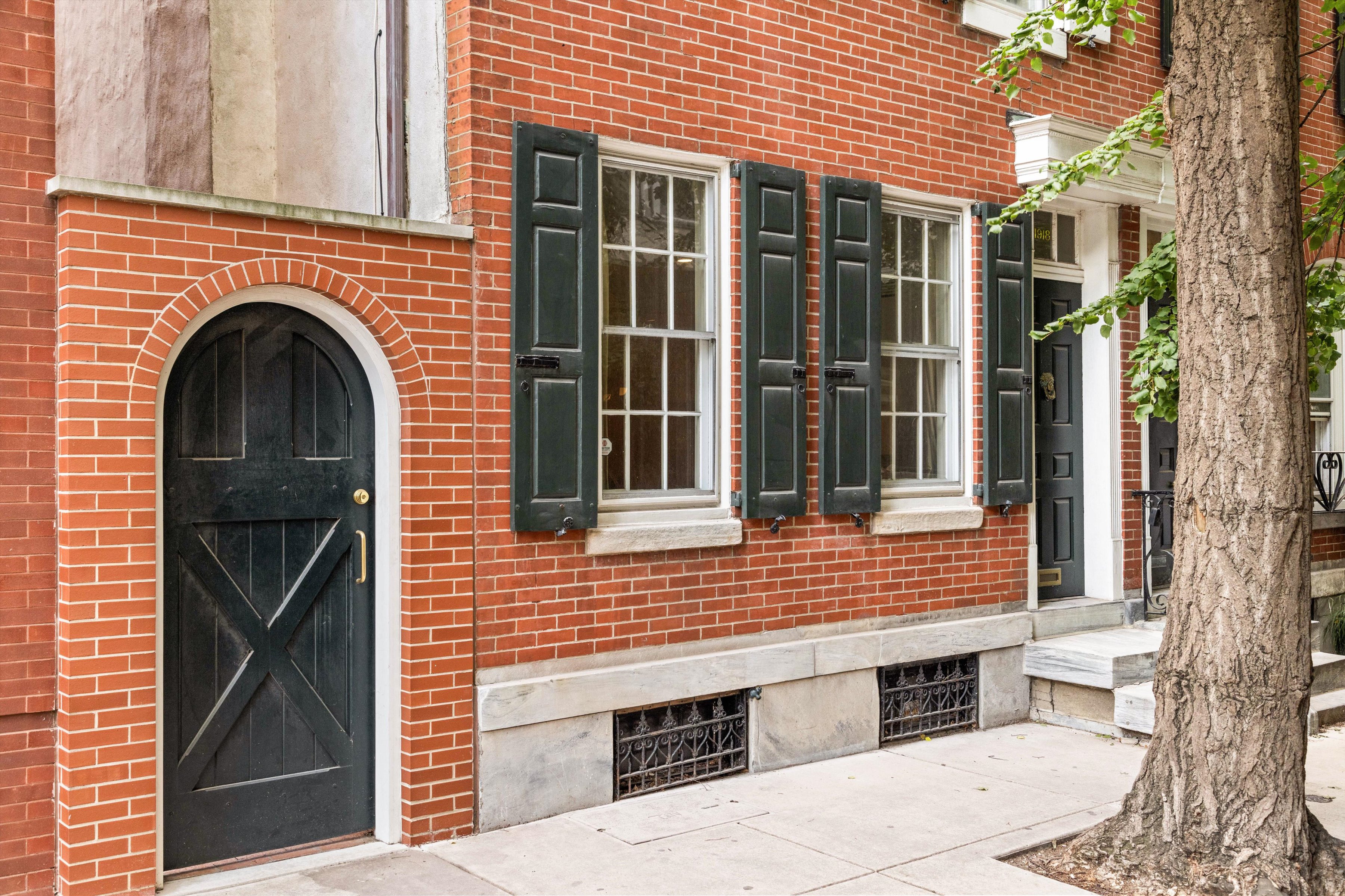 1918 Rittenhouse Square, Philadelphia, PA 19103