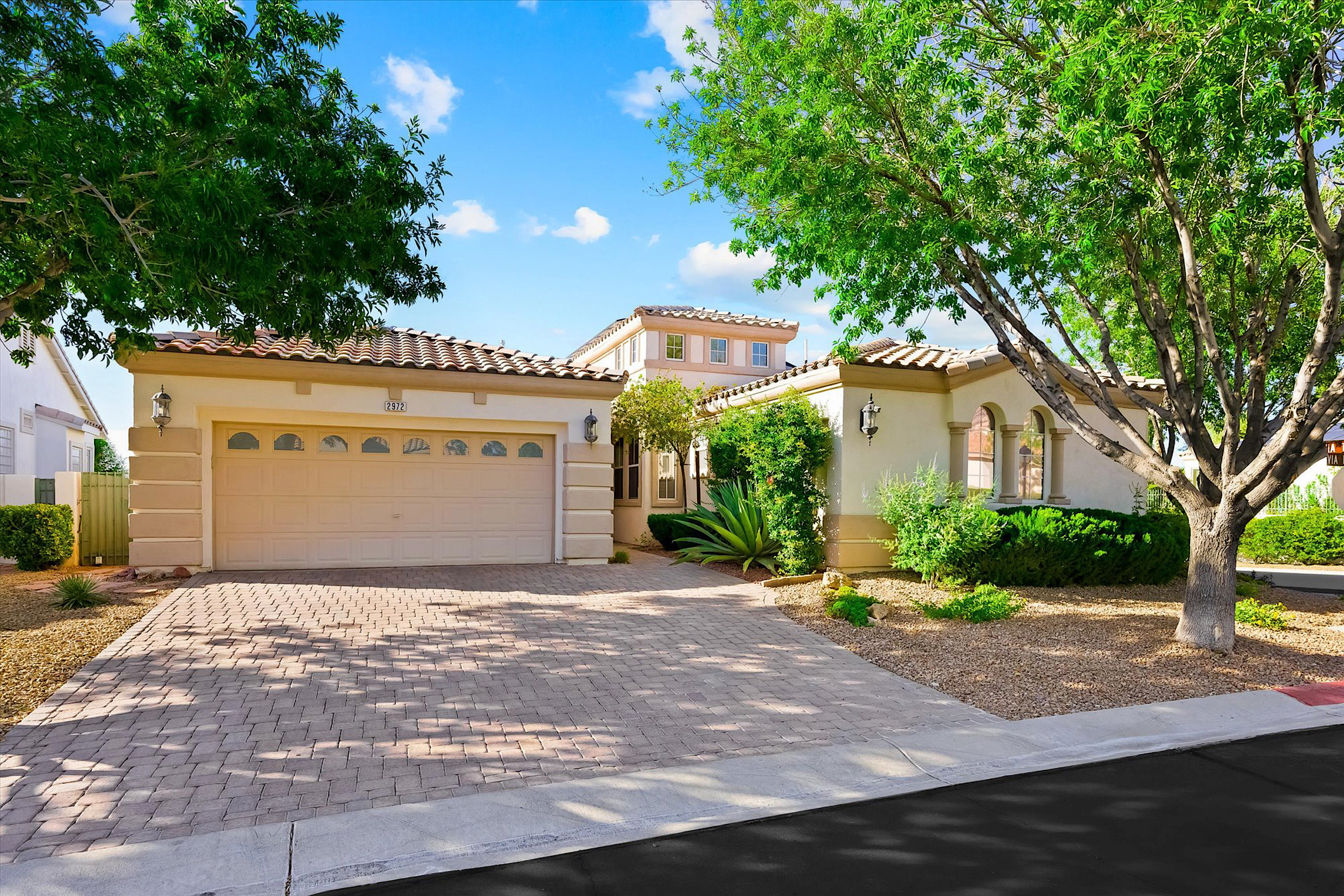 Exquisite Single-Story Residence on a Desirable Corner Lot in Seven Hills