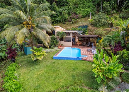 B and B Opportunity with incredible views in Bejuco, Uvita