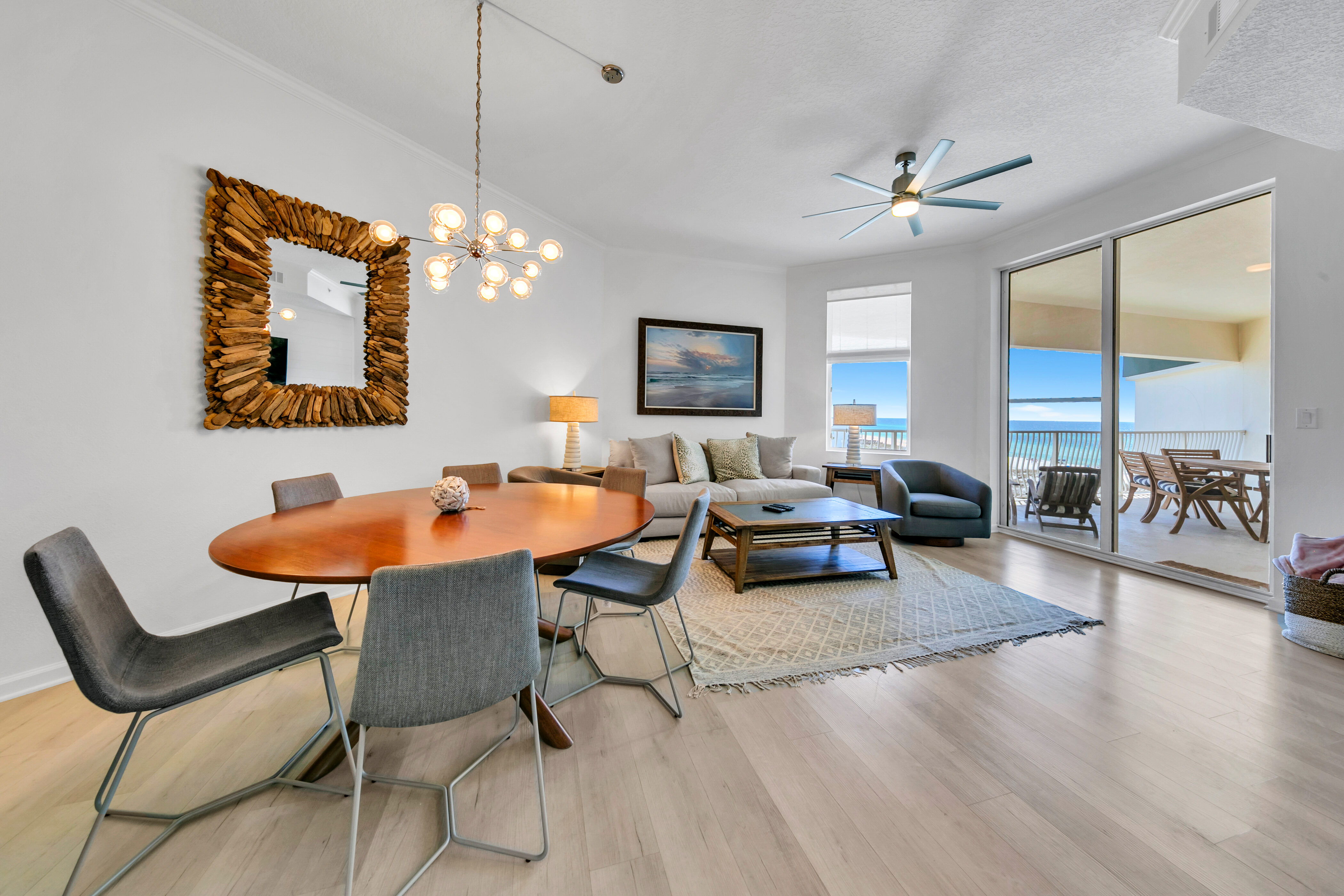 Completely Remodeled Gulf-View Condo With Bunk Room