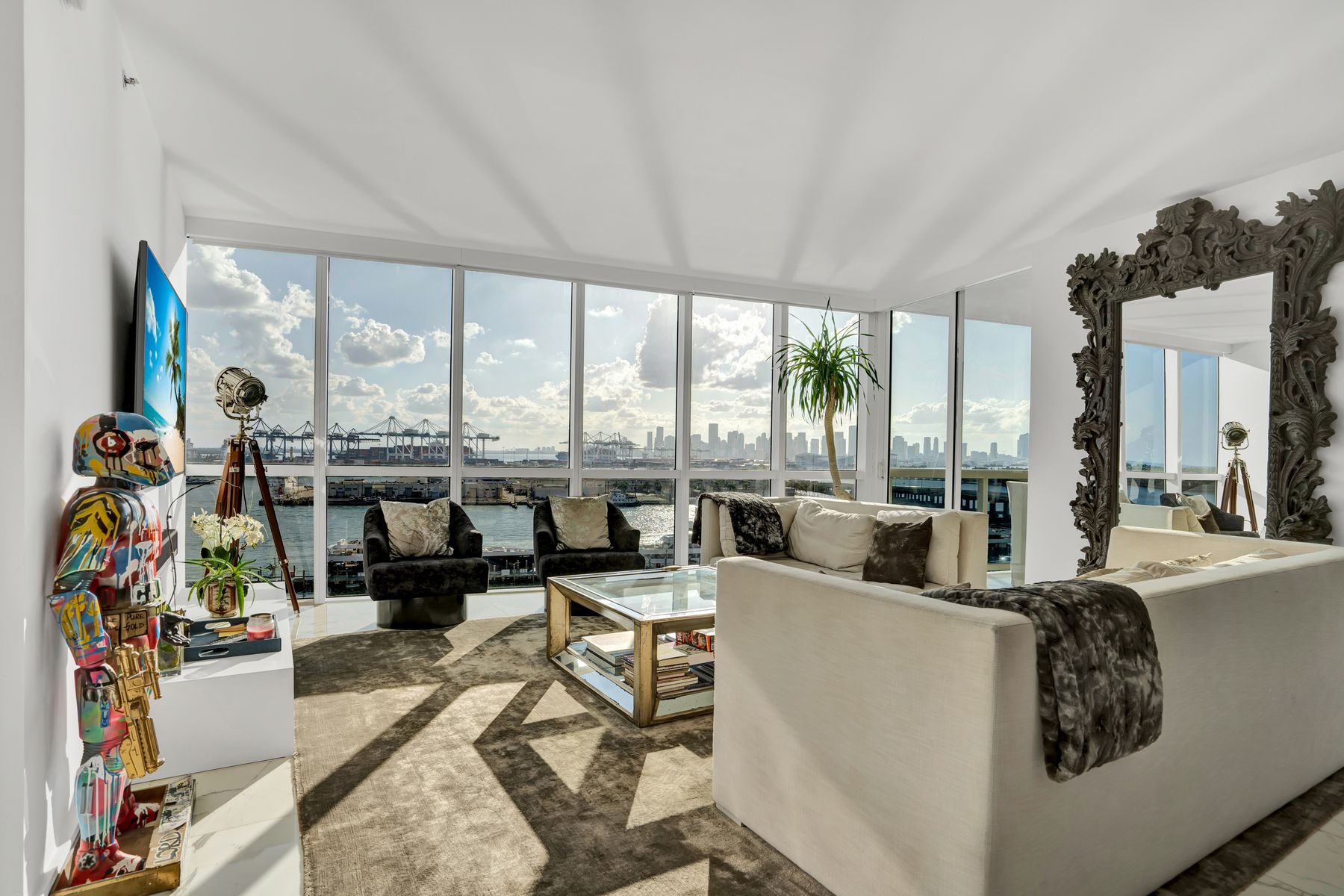 400 Alton Rd, #1001, Miami Beach, FL