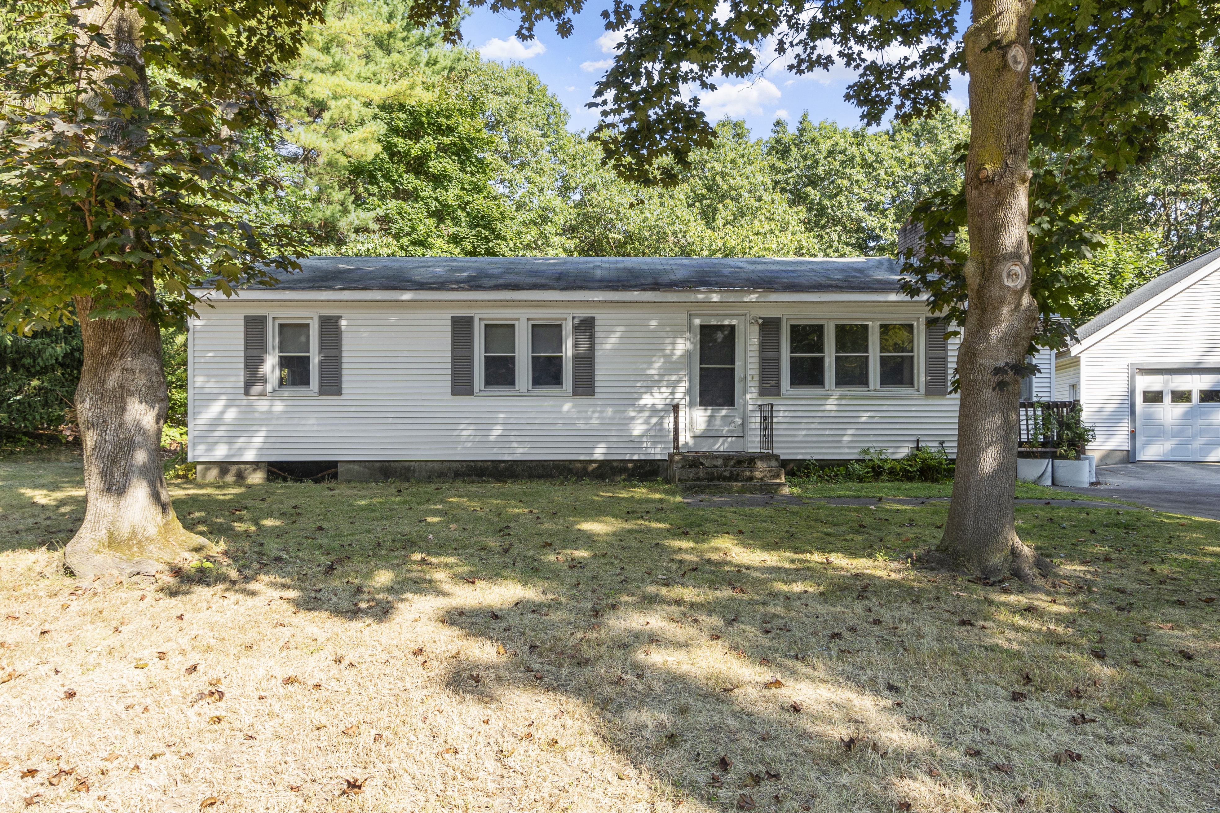 2 Cedar Lane,Bedford, MA, 01730