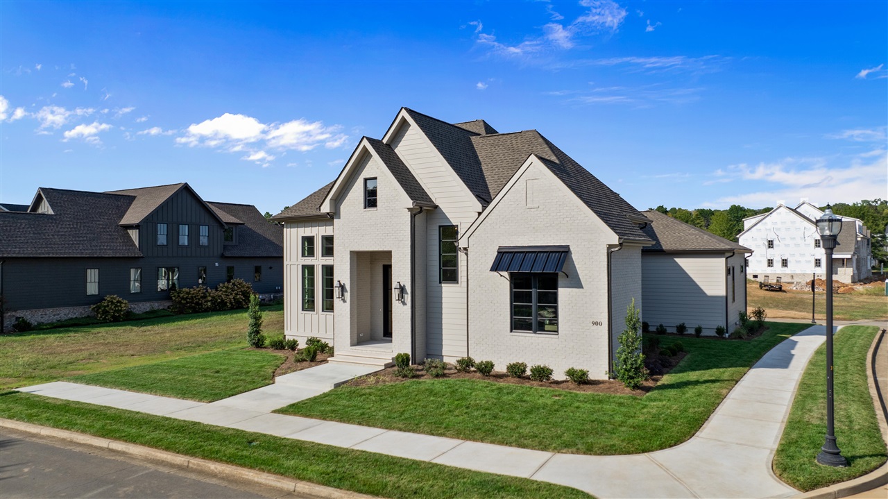 Drakes Ridge Ln & Olde Stone Way, Bowling Green, KY 42103