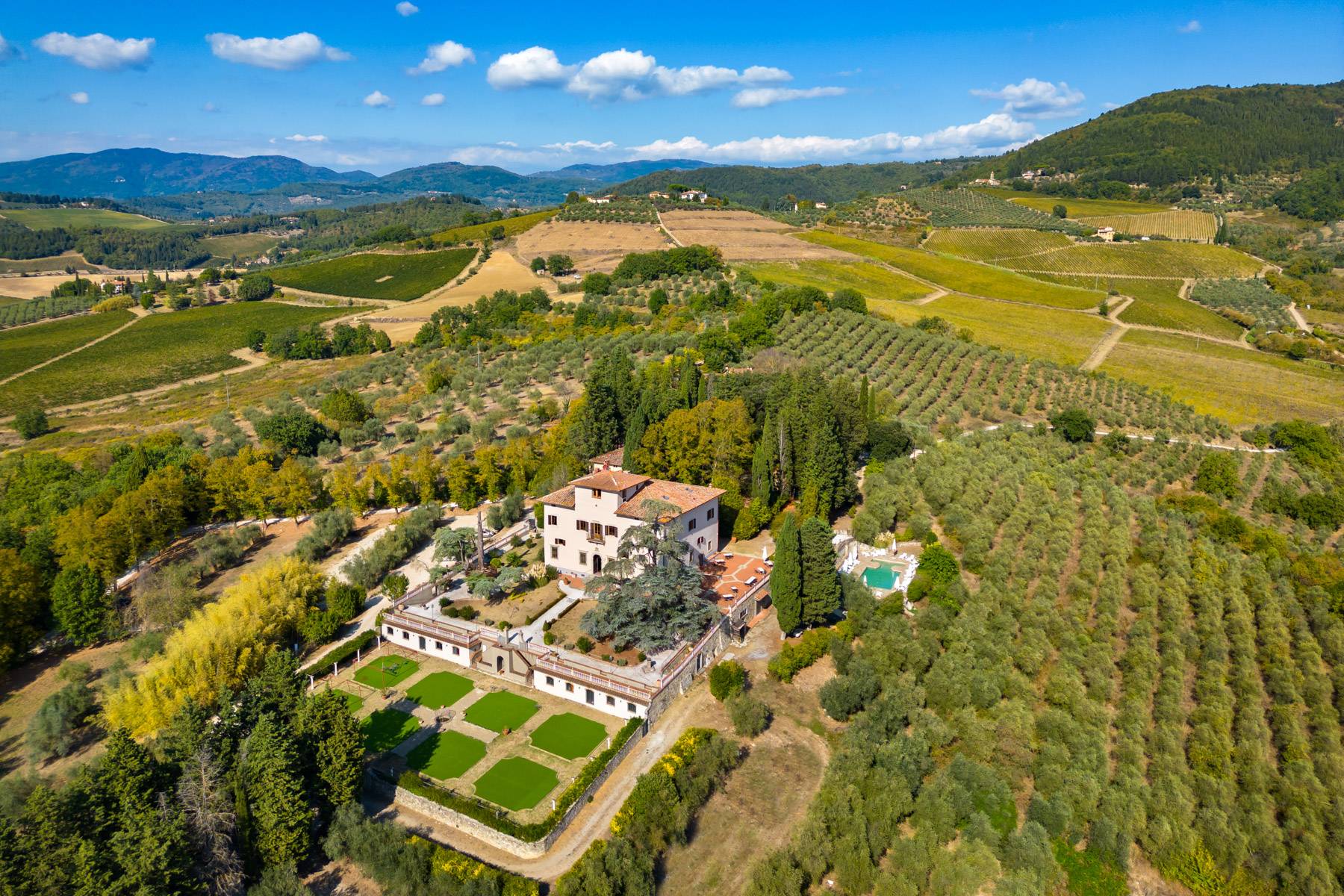 Exclusive resort recently renovated in Tuscany